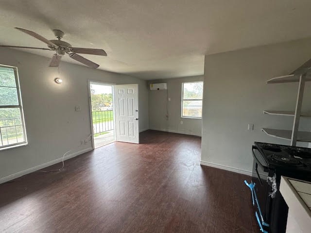 11226 W Jacinto Drive Property Photo 5