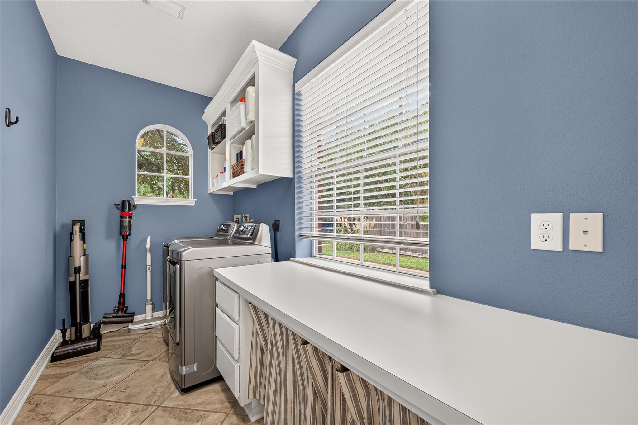22451 Rustic Meadow Court Property Photo 16