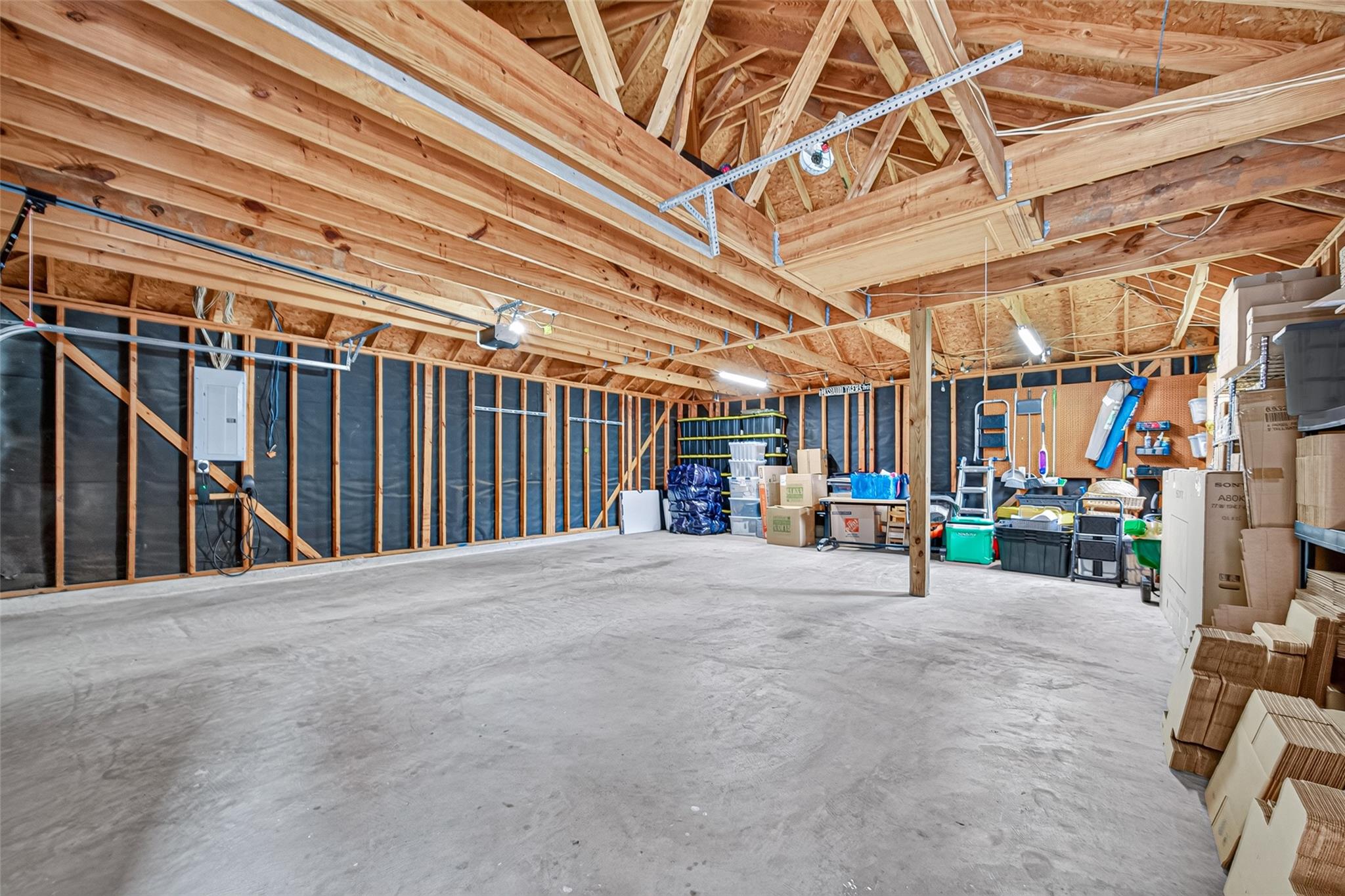 22451 Rustic Meadow Court Property Photo 41