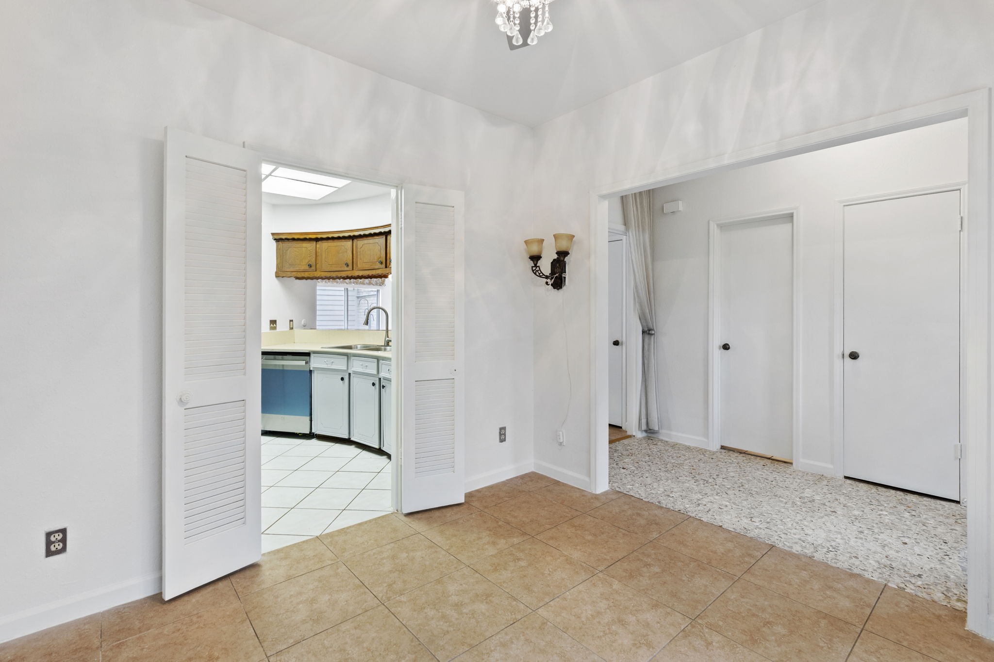 10728 Briar Forest Drive 35 Property Photo 4