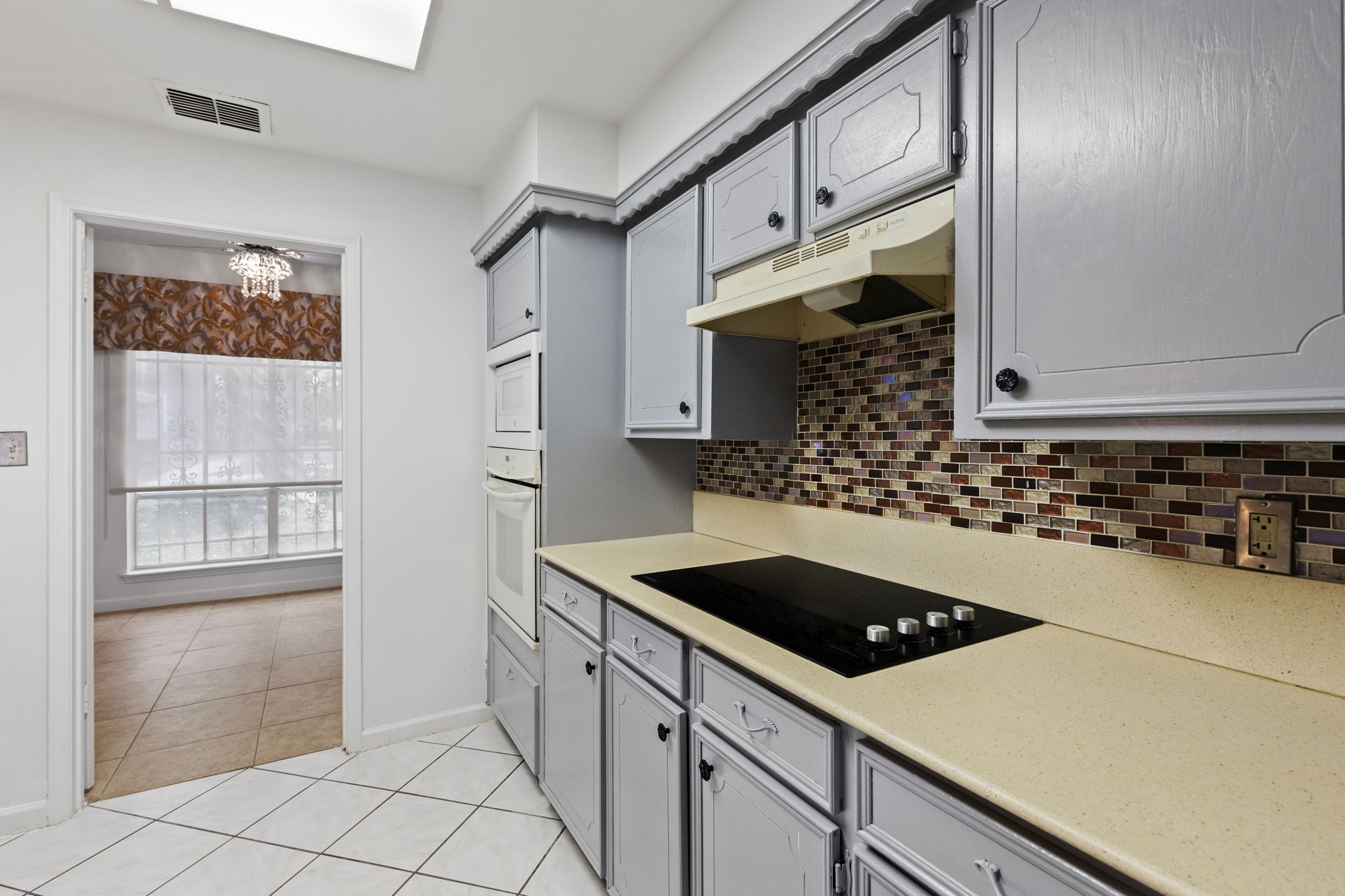 10728 Briar Forest Drive 35 Property Photo 6