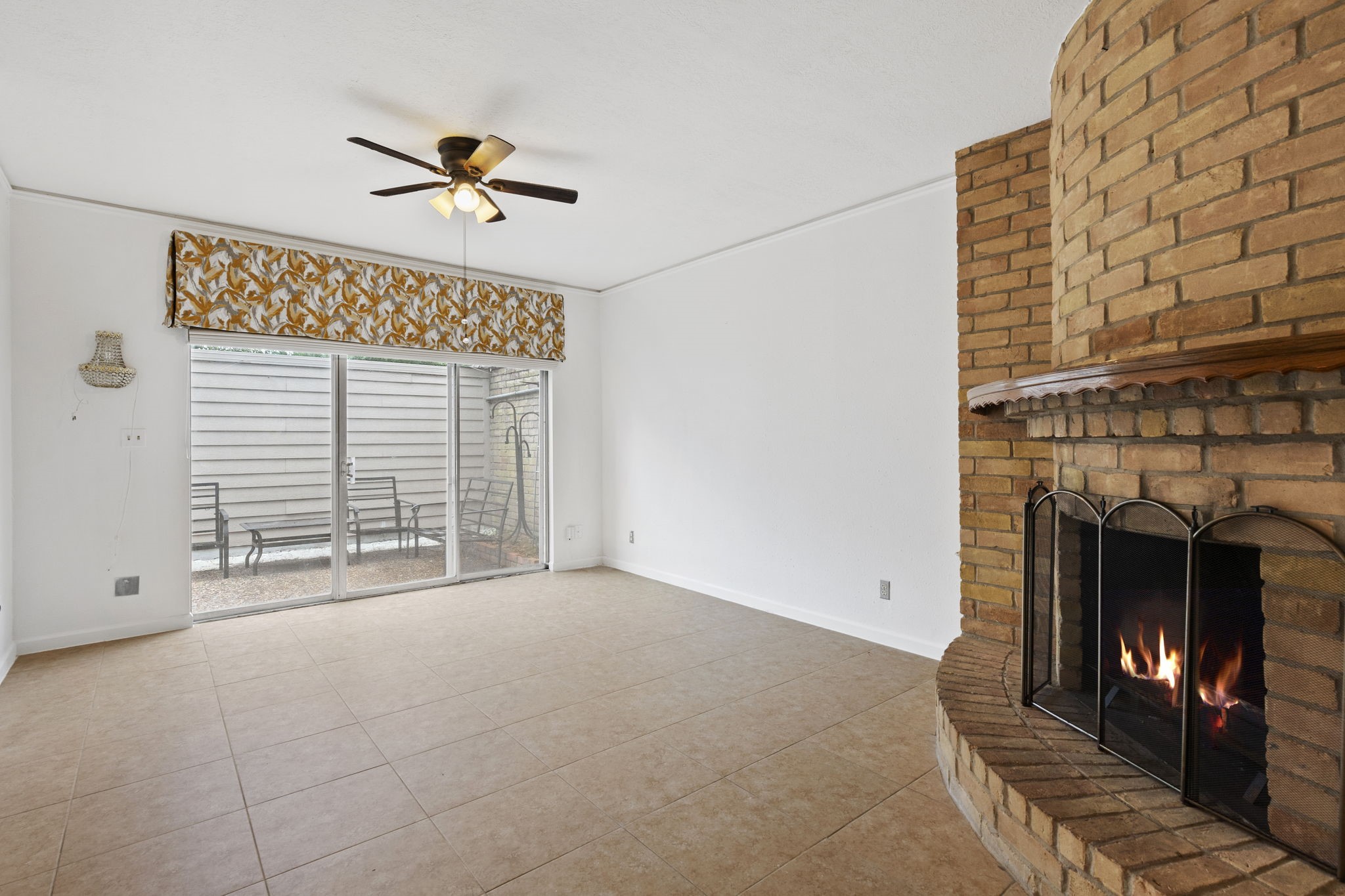10728 Briar Forest Drive 35 Property Photo 11