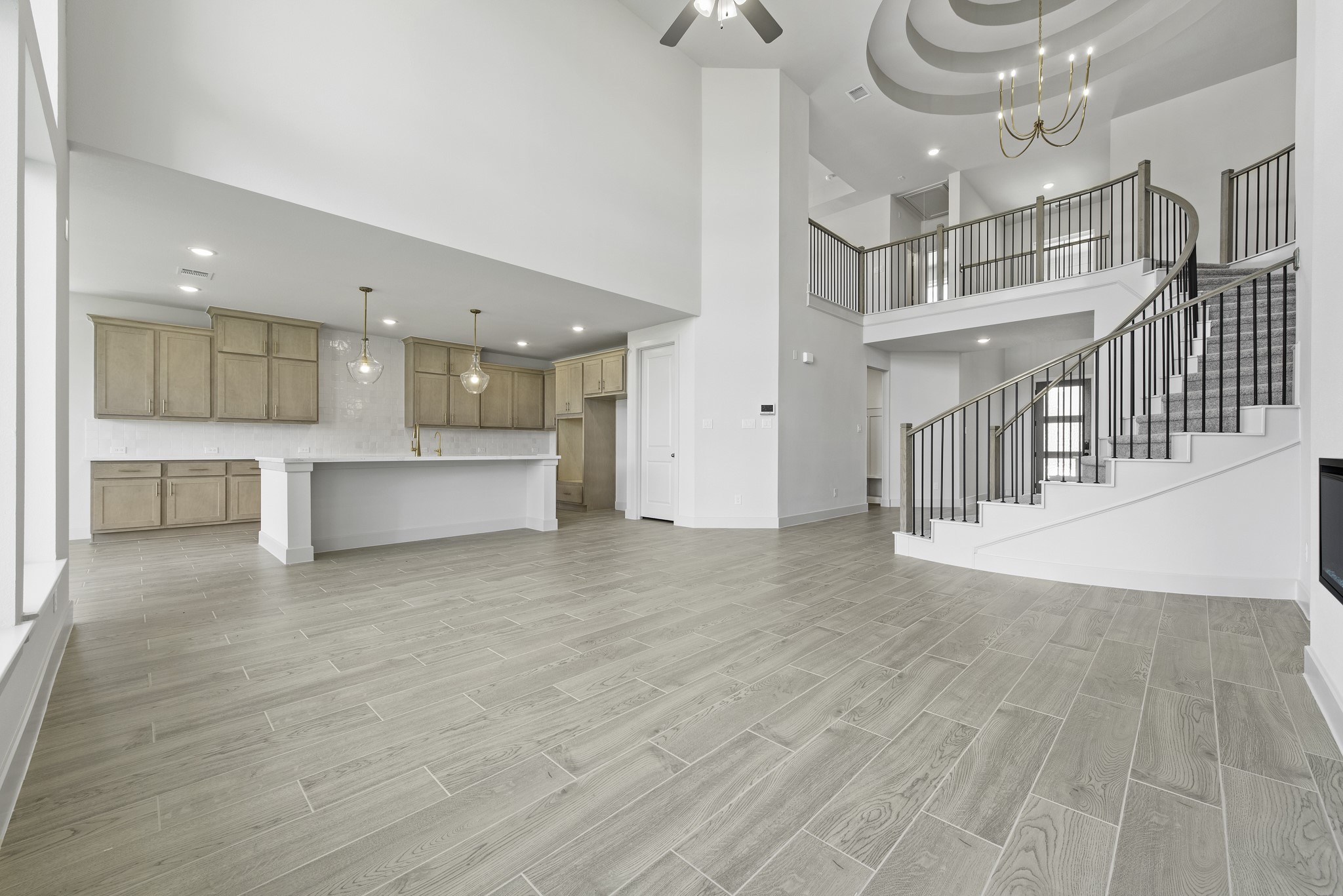 16514 Blissful Day Way Property Photo 4