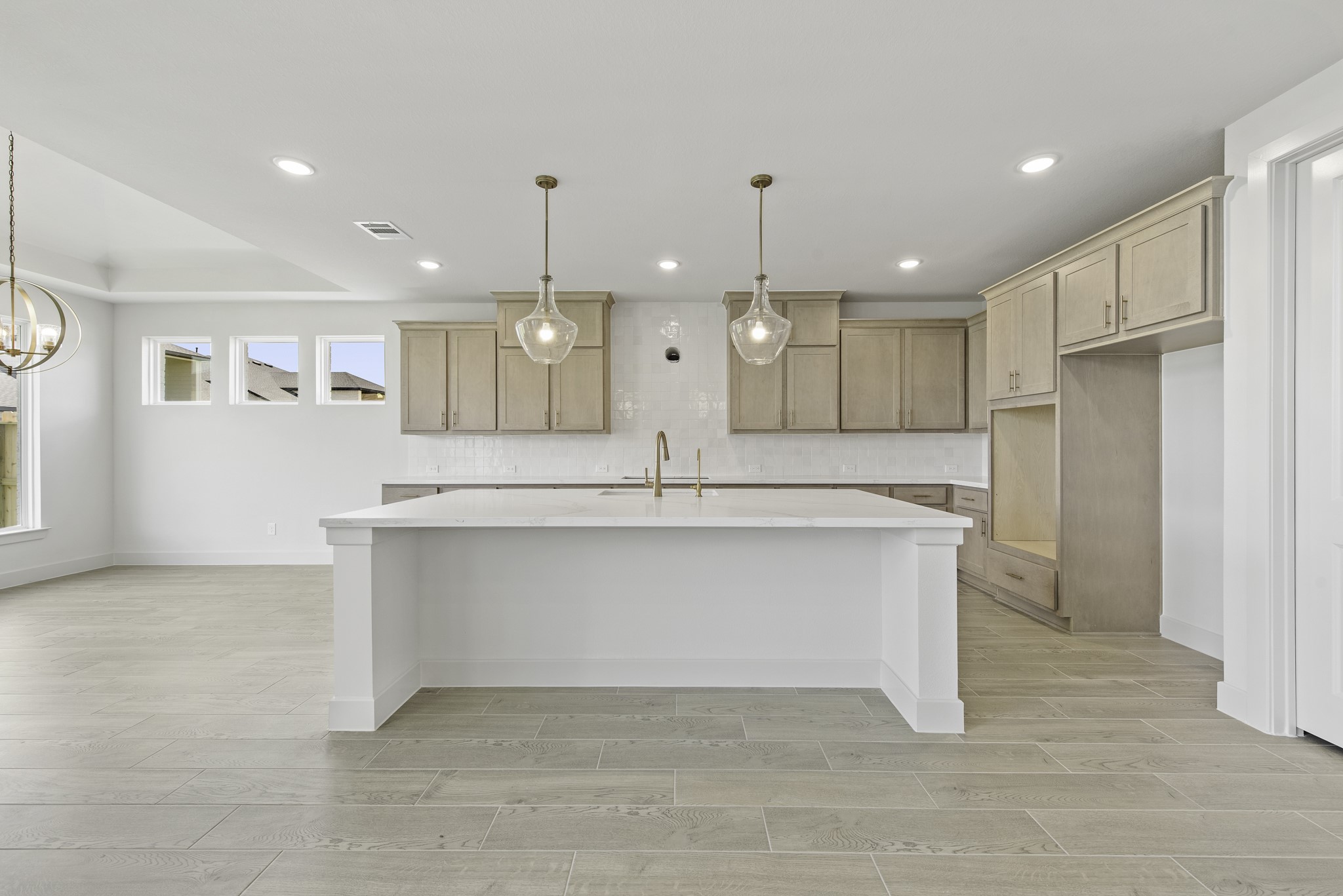 16514 Blissful Day Way Property Photo 5