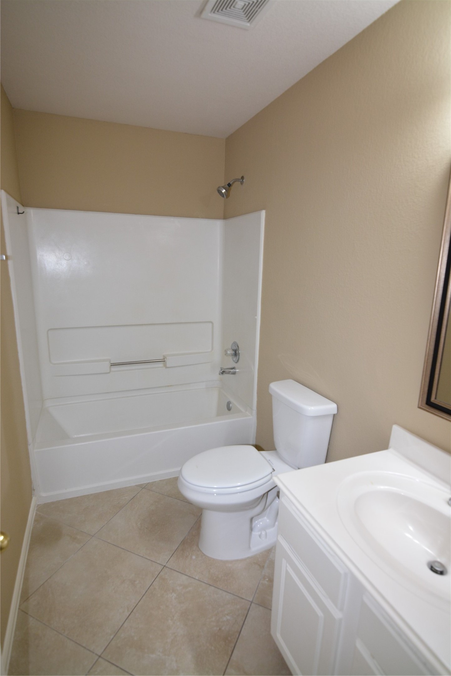 3903 Brighton Springs Lane Property Photo 23