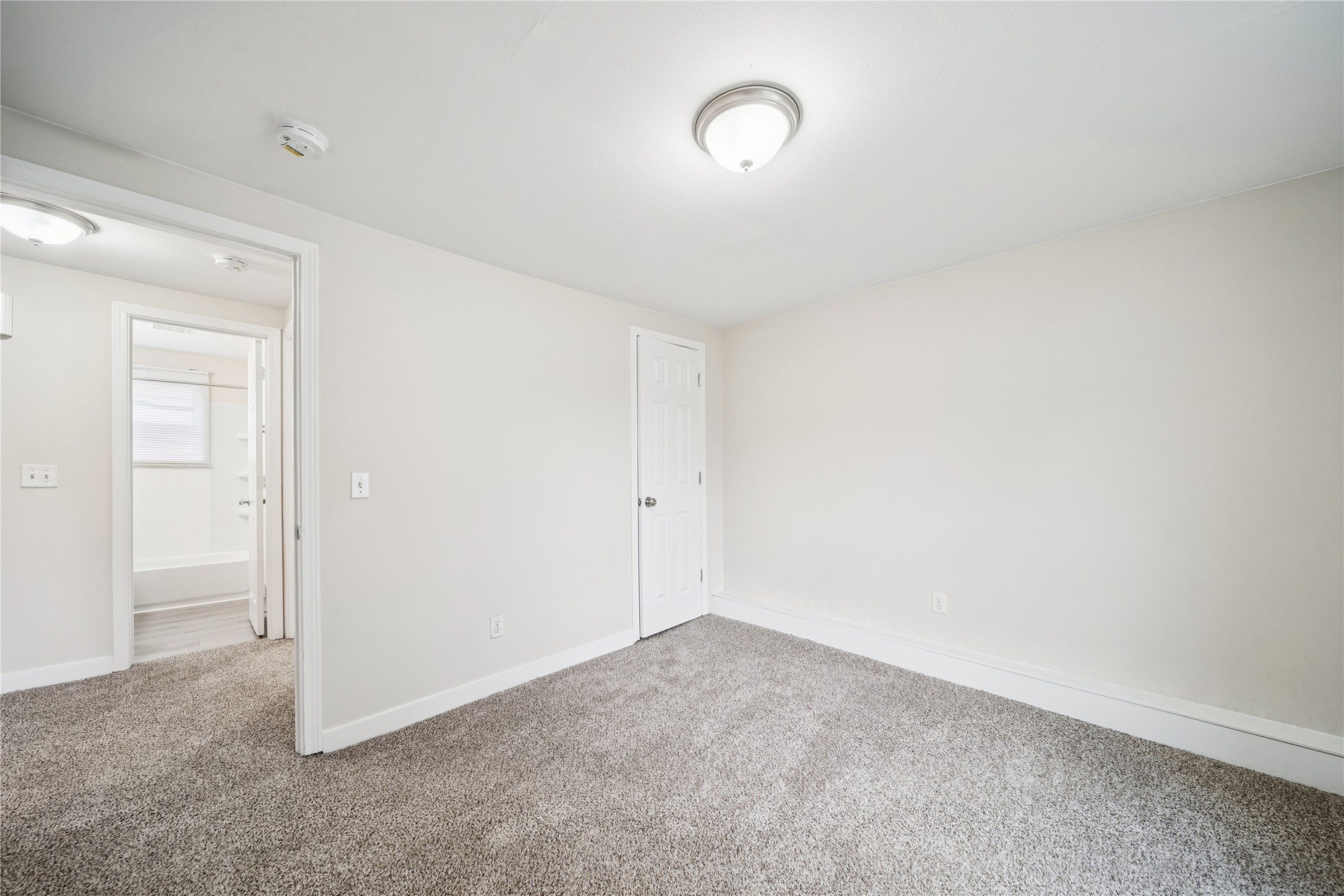 1303 W 23rd St Property Photo 36