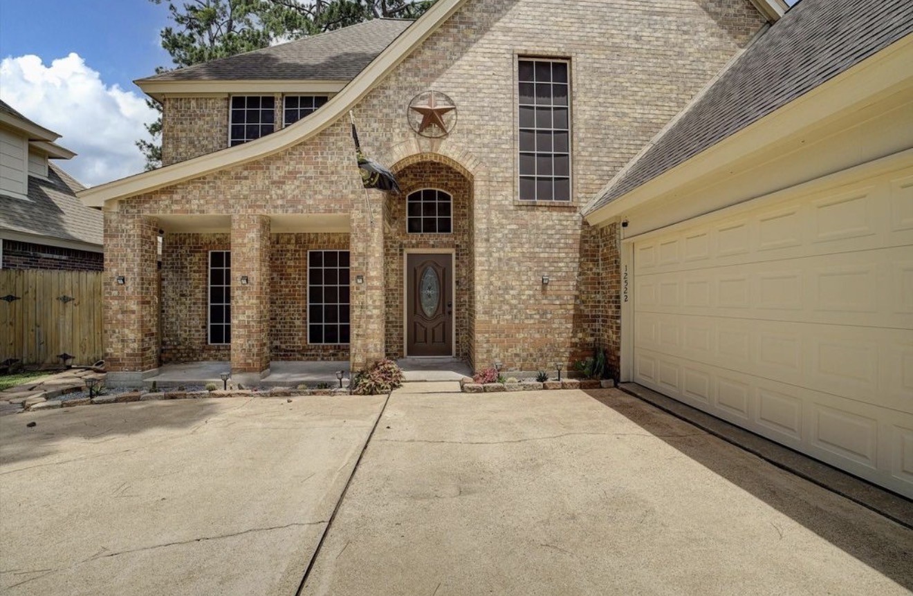 12522 Millscott Drive Property Photo 5