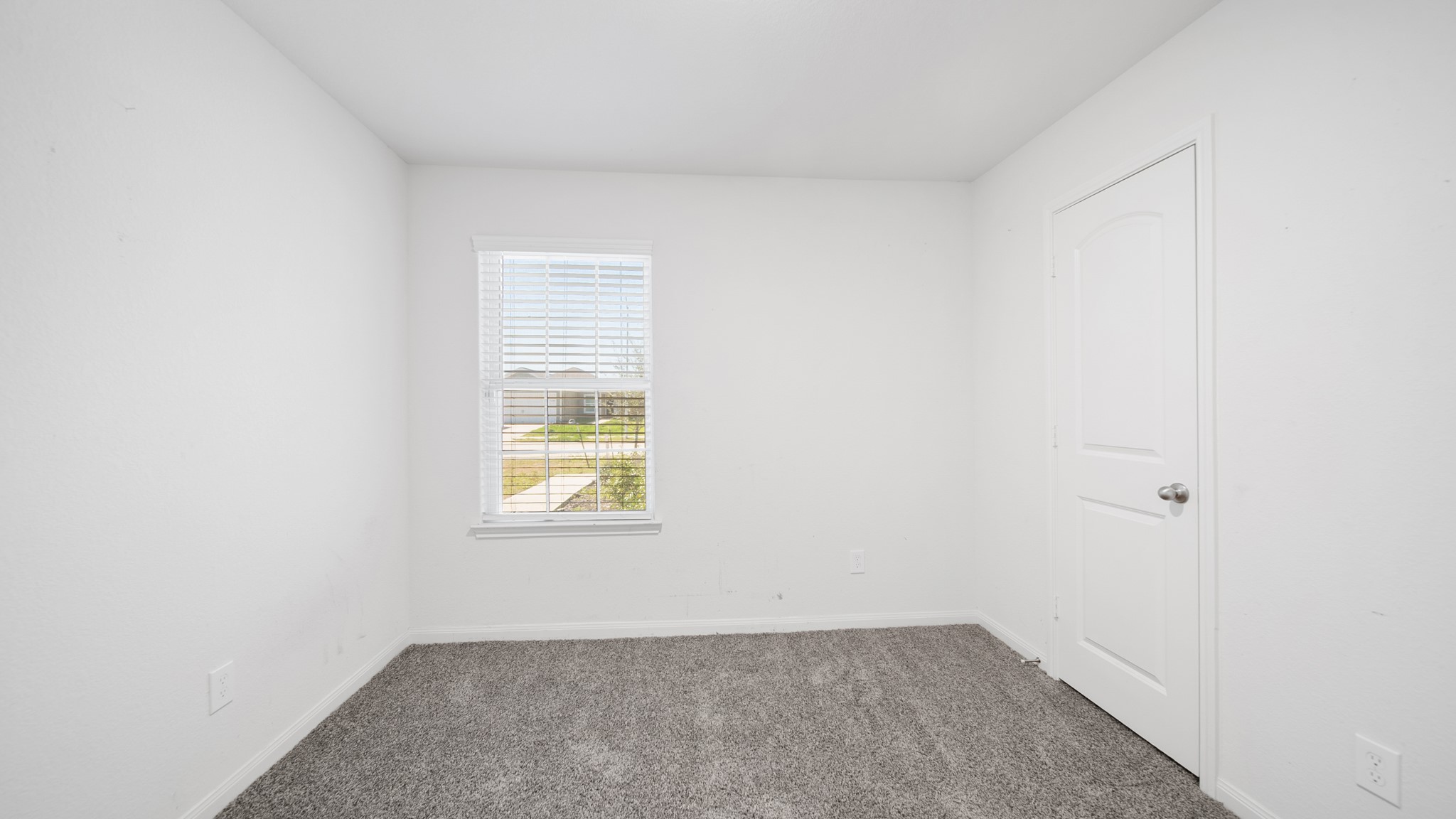 8410 Bermuda Blue Road Property Photo 18