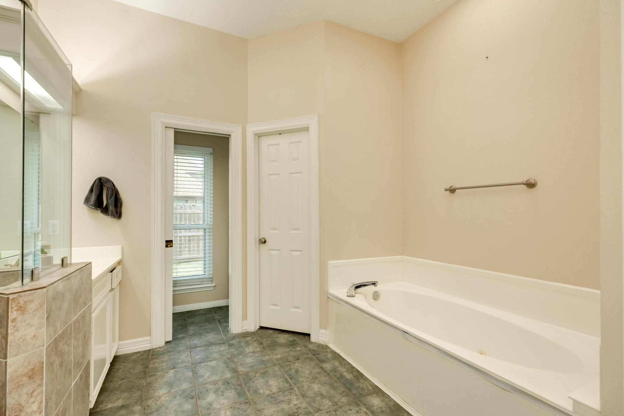 57 Peppermint Court Property Photo 27