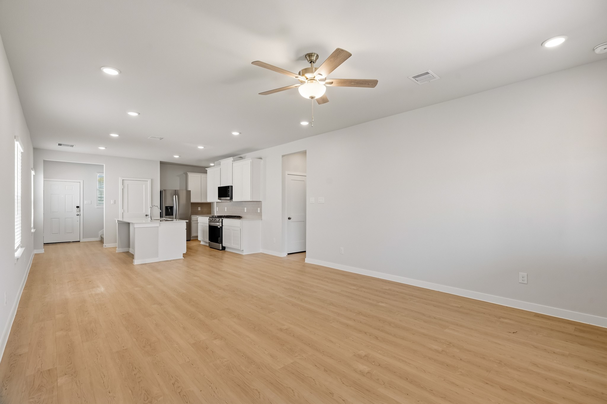 4022 Bay Court Property Photo 12