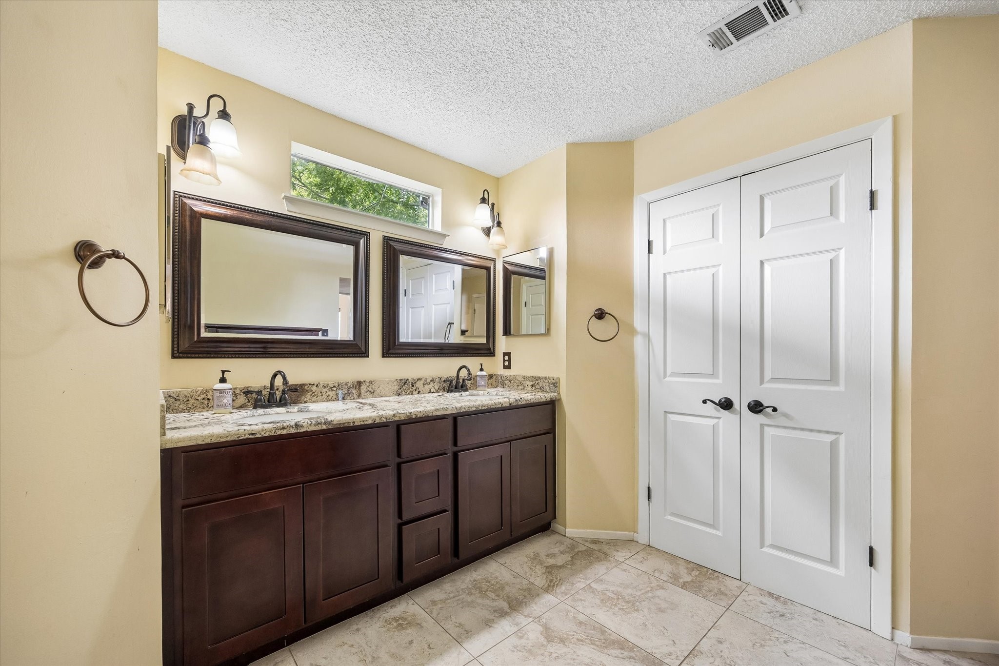 963 Althea Drive Property Photo 11