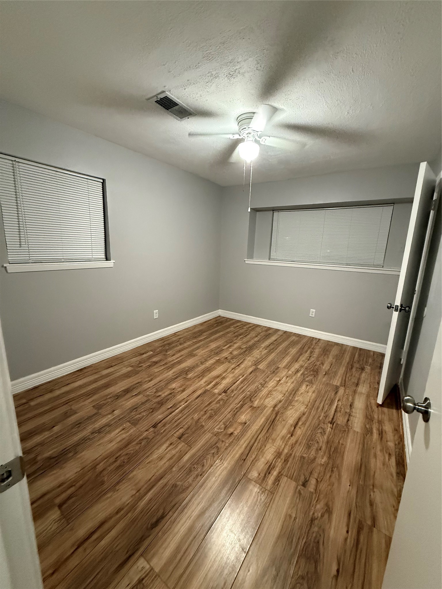 5519 Mendota Lane Property Photo 13