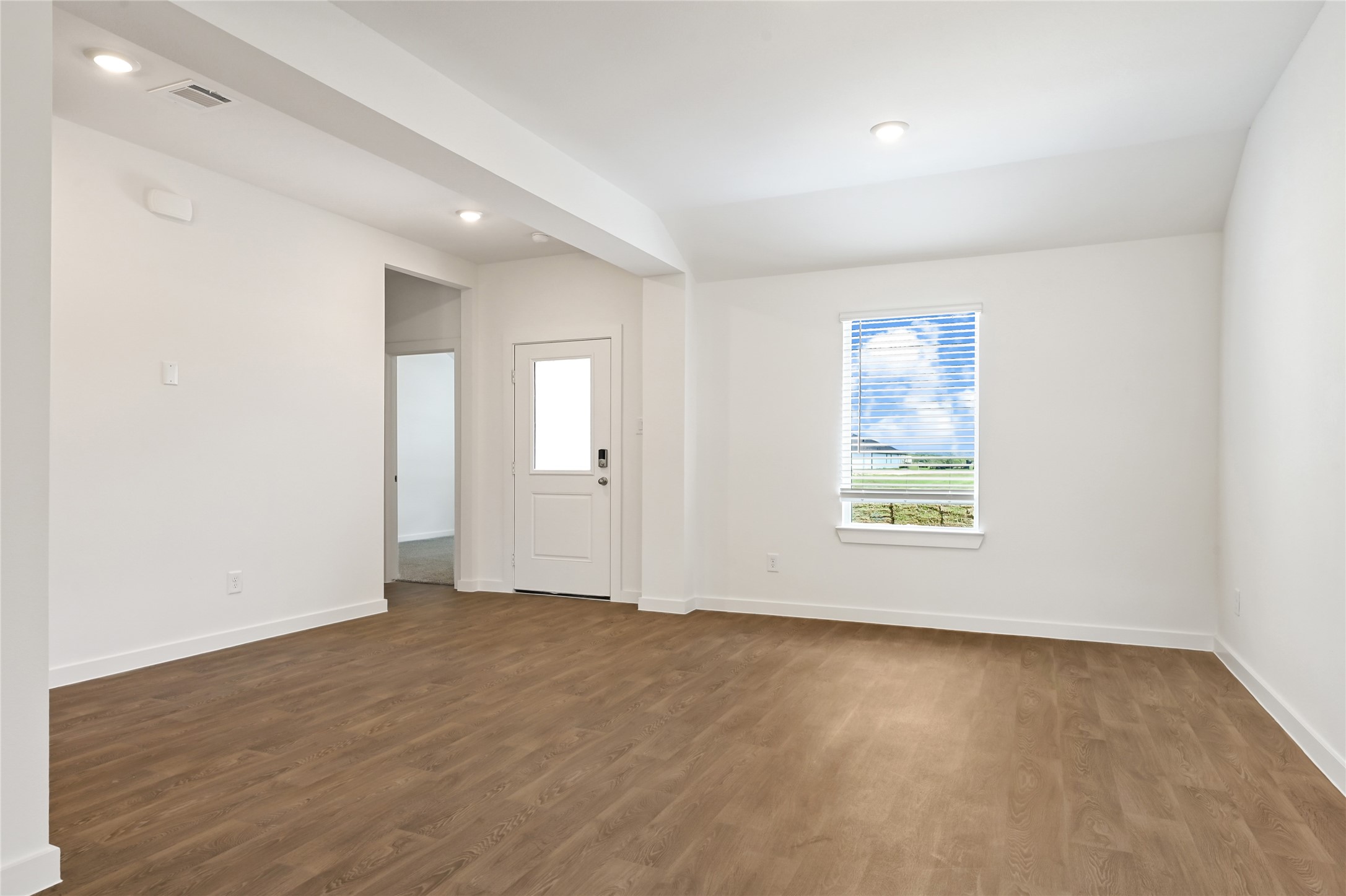 6611 Kingfisher Lane Property Photo 13