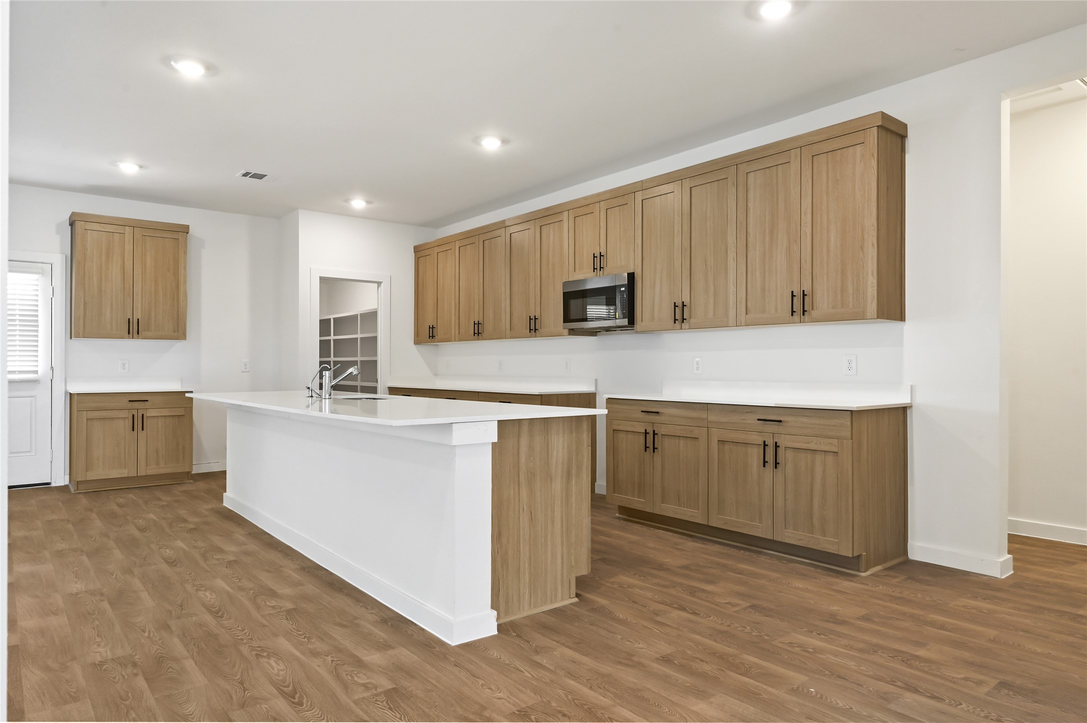 6611 Kingfisher Lane Property Photo 14