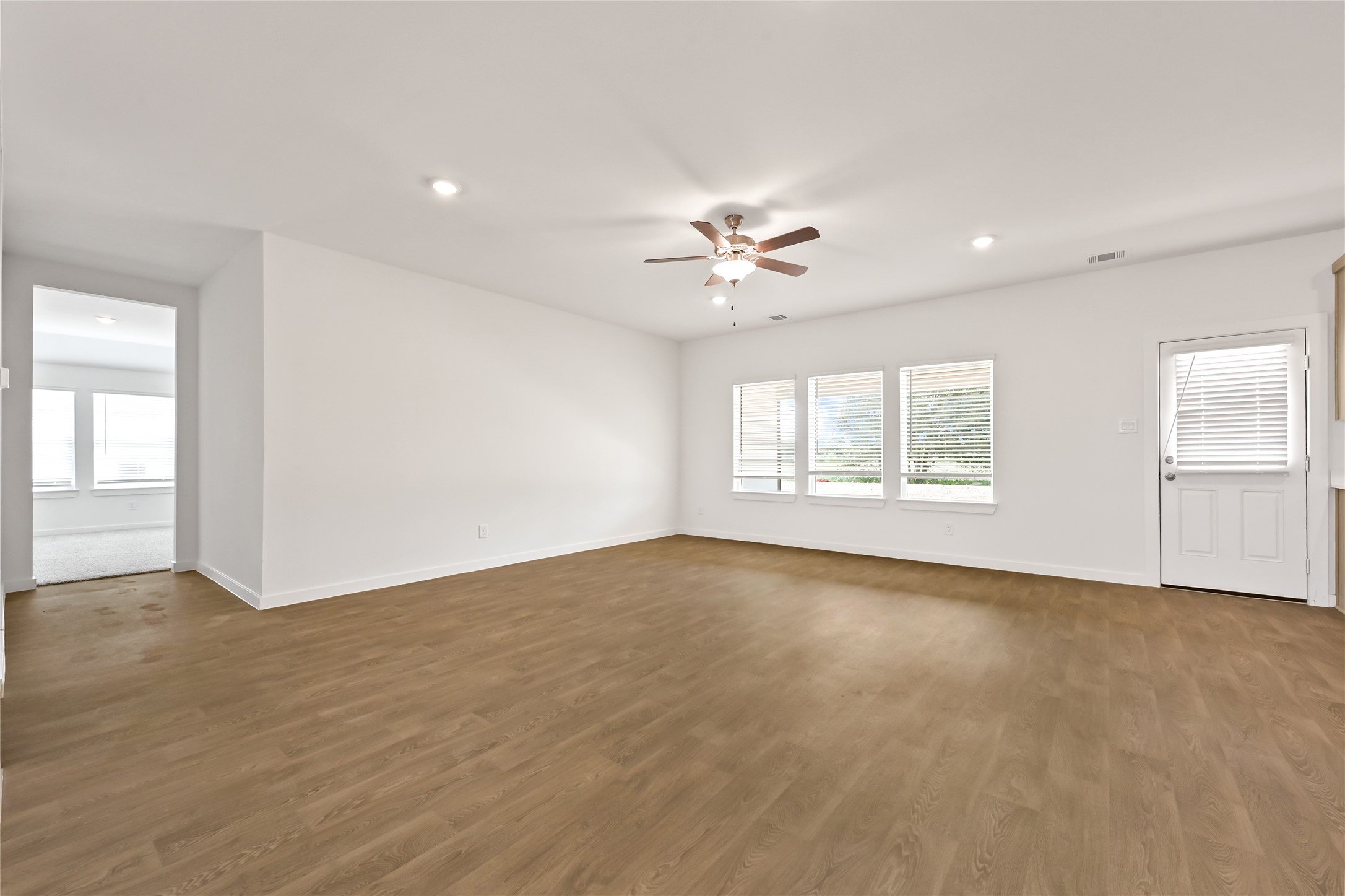 6611 Kingfisher Lane Property Photo 19
