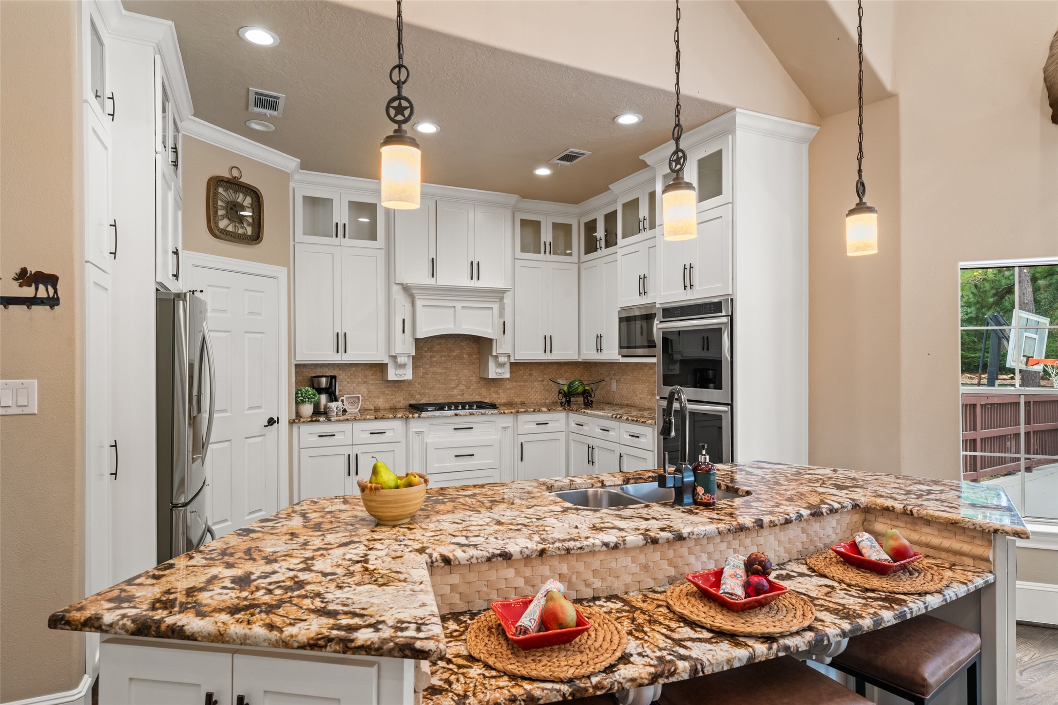 32660 Willow Bend Road Property Photo 10