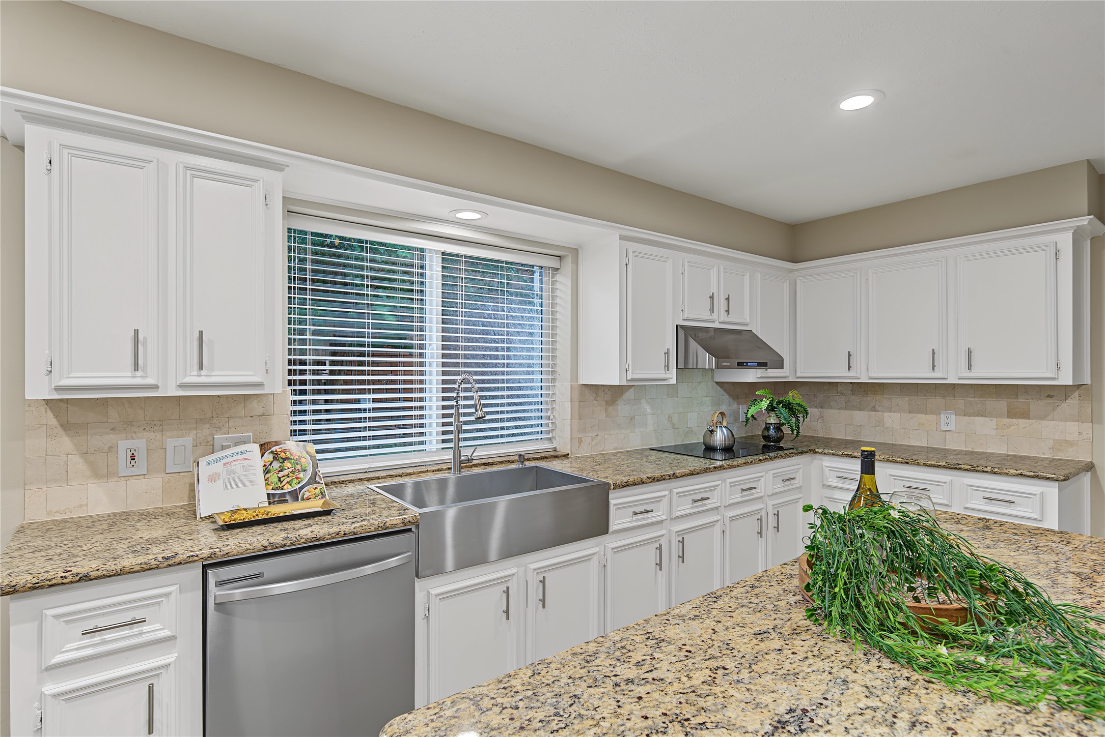 38 Penny Green Street Property Photo 14