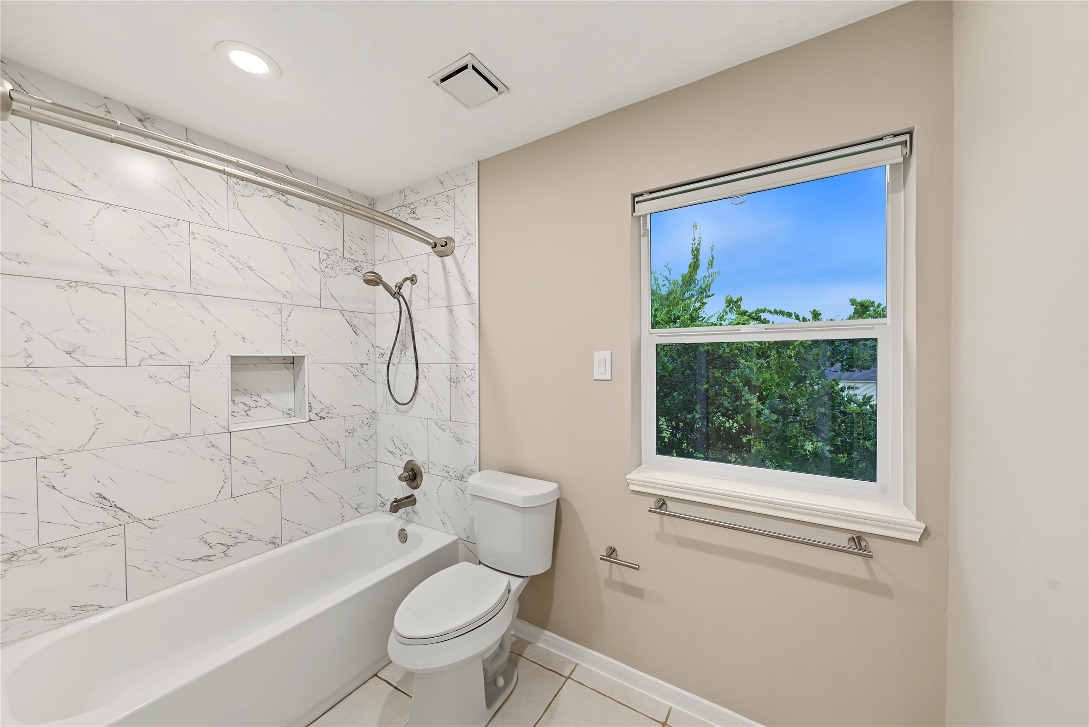 38 Penny Green Street Property Photo 27