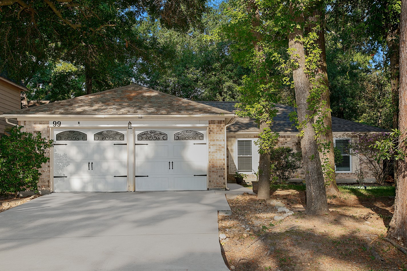 99 N Deerfoot Circle Property Photo 1