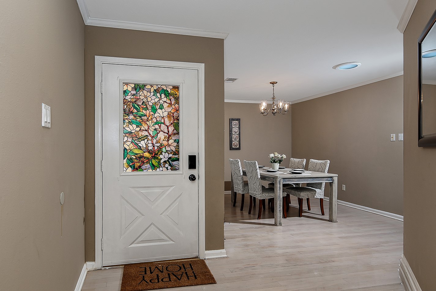 99 N Deerfoot Circle Property Photo 3