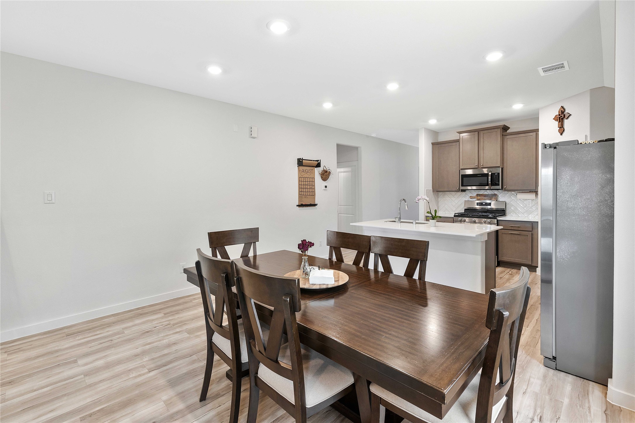 353 Salerio Way Property Photo 16