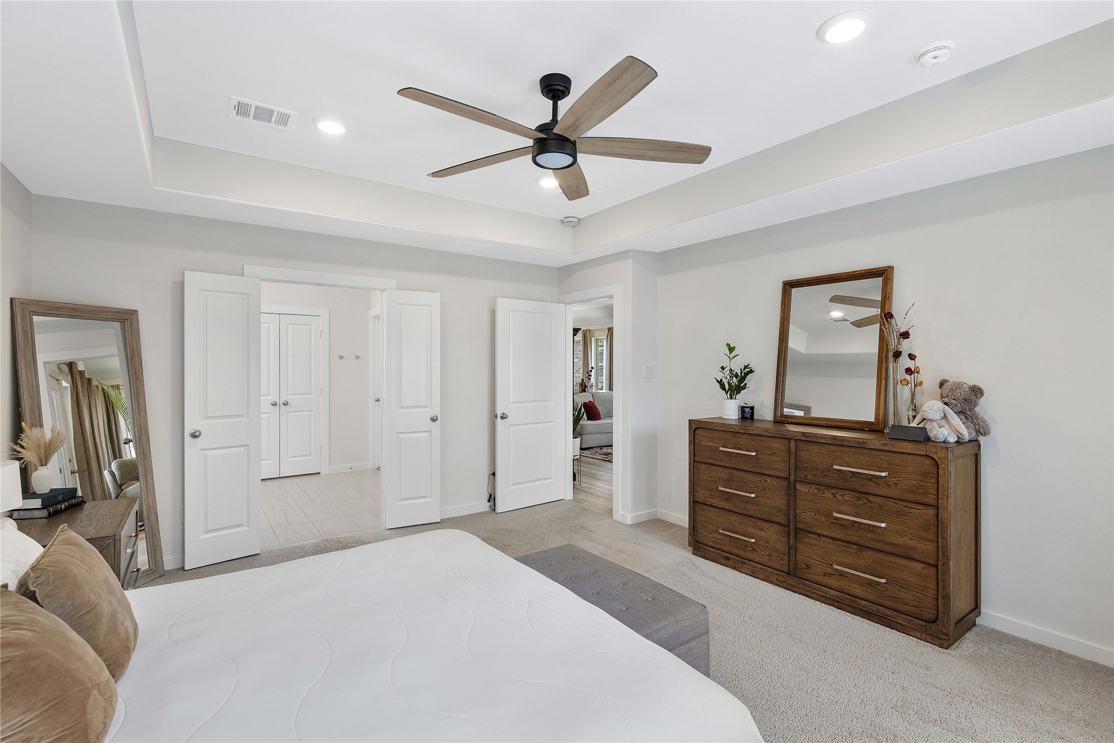 353 Salerio Way Property Photo 23