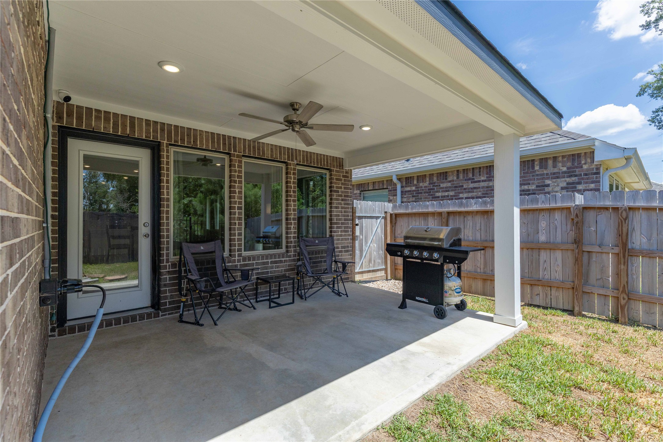 353 Salerio Way Property Photo 28