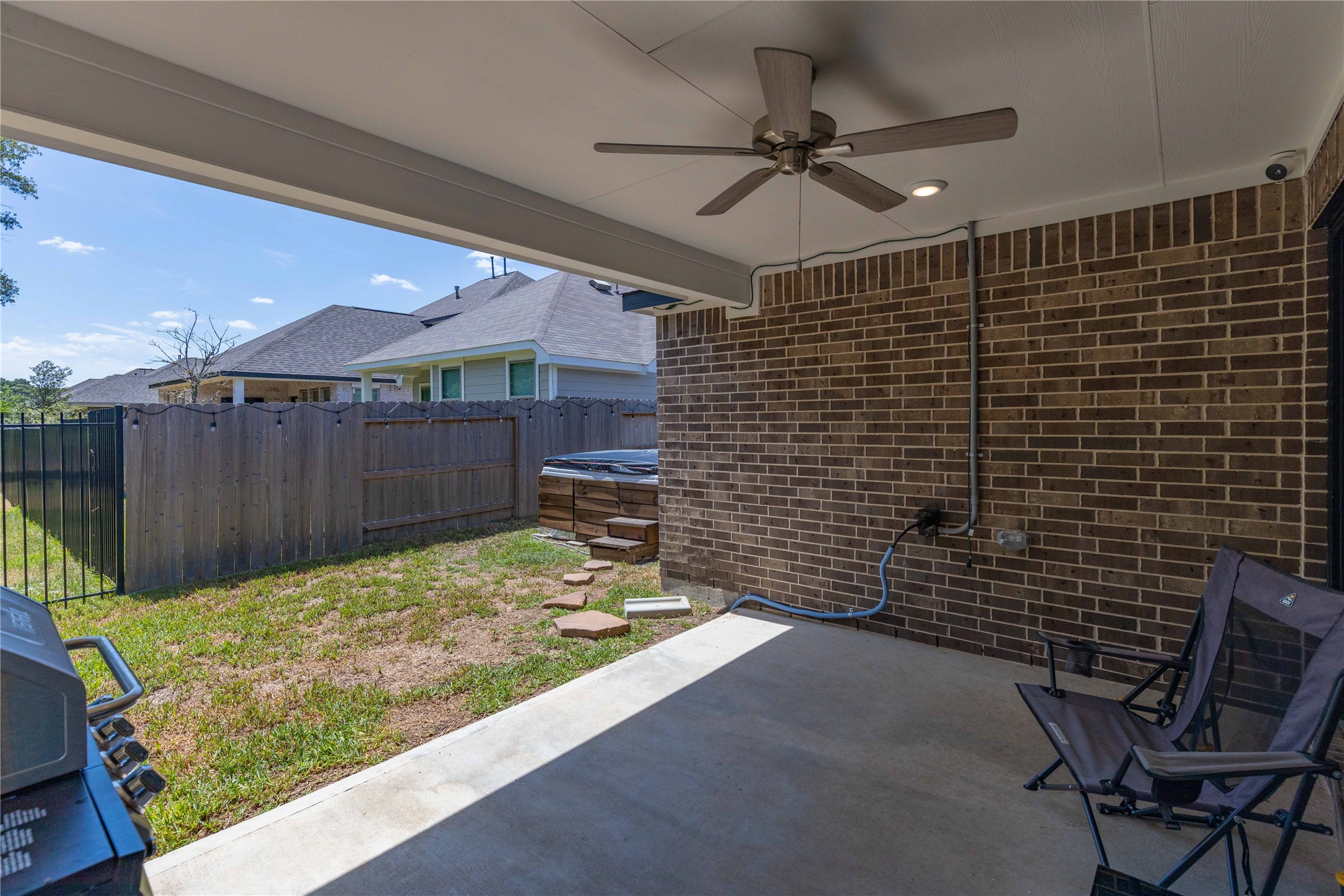 353 Salerio Way Property Photo 29