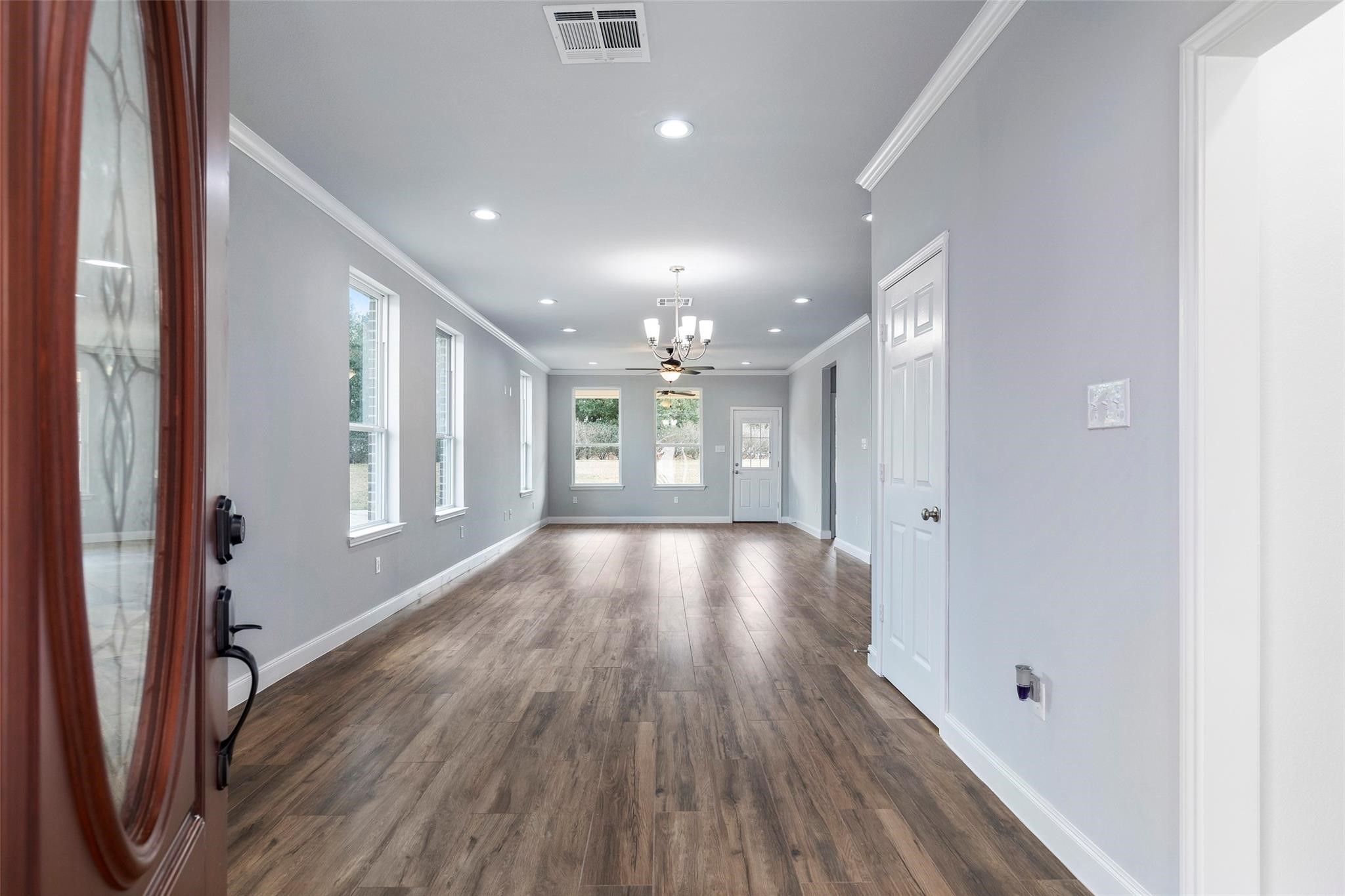 7655 Ameswood Road Property Photo 3