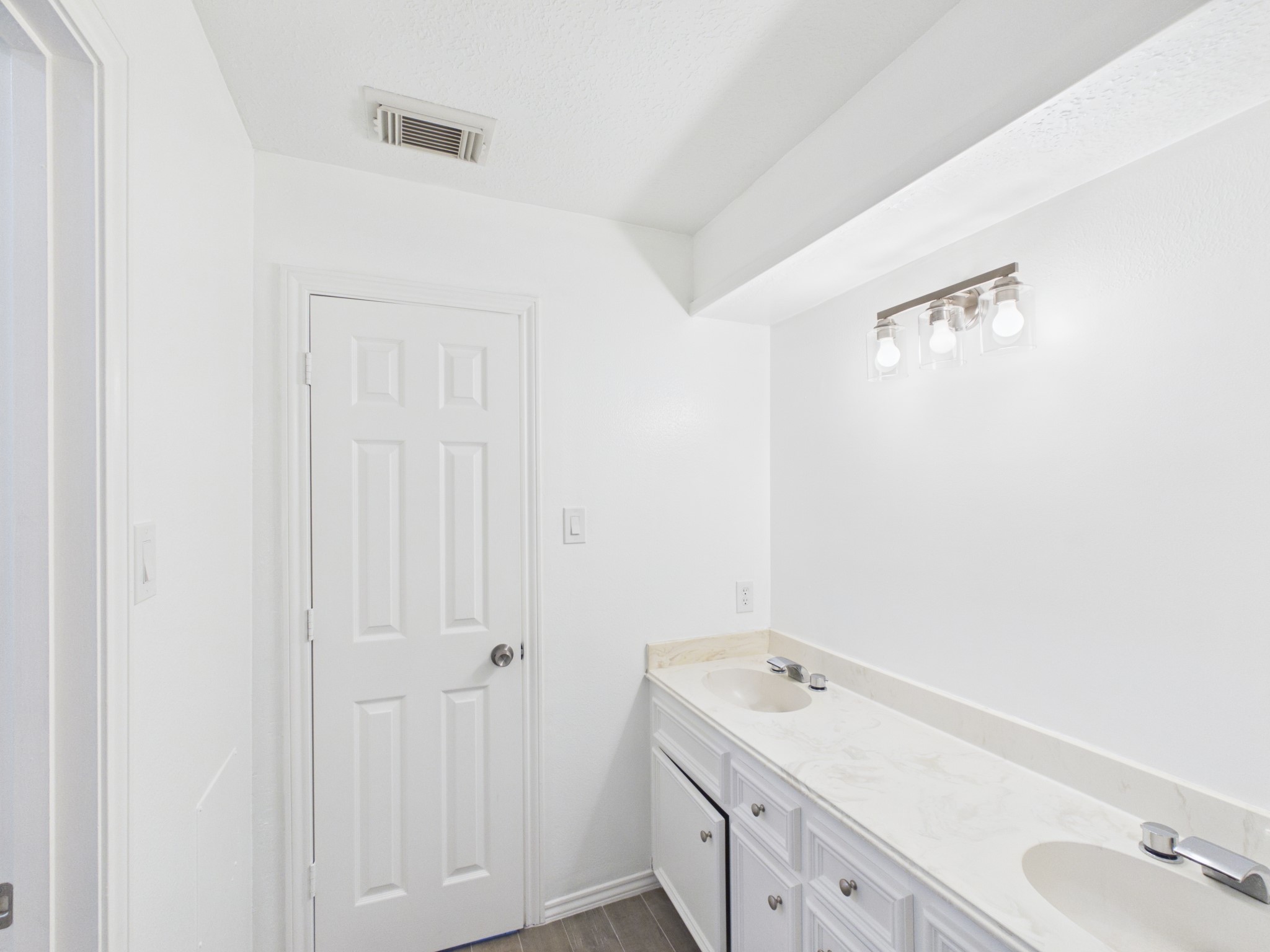 15110 Dawn Meadows Drive Property Photo 32