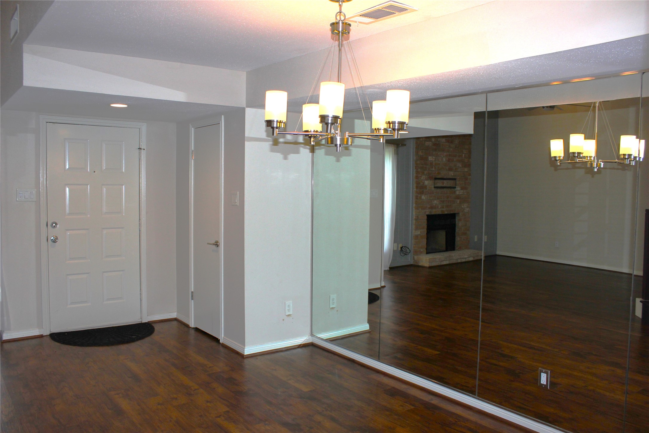 13319 Parkway Boulevard Property Photo 6