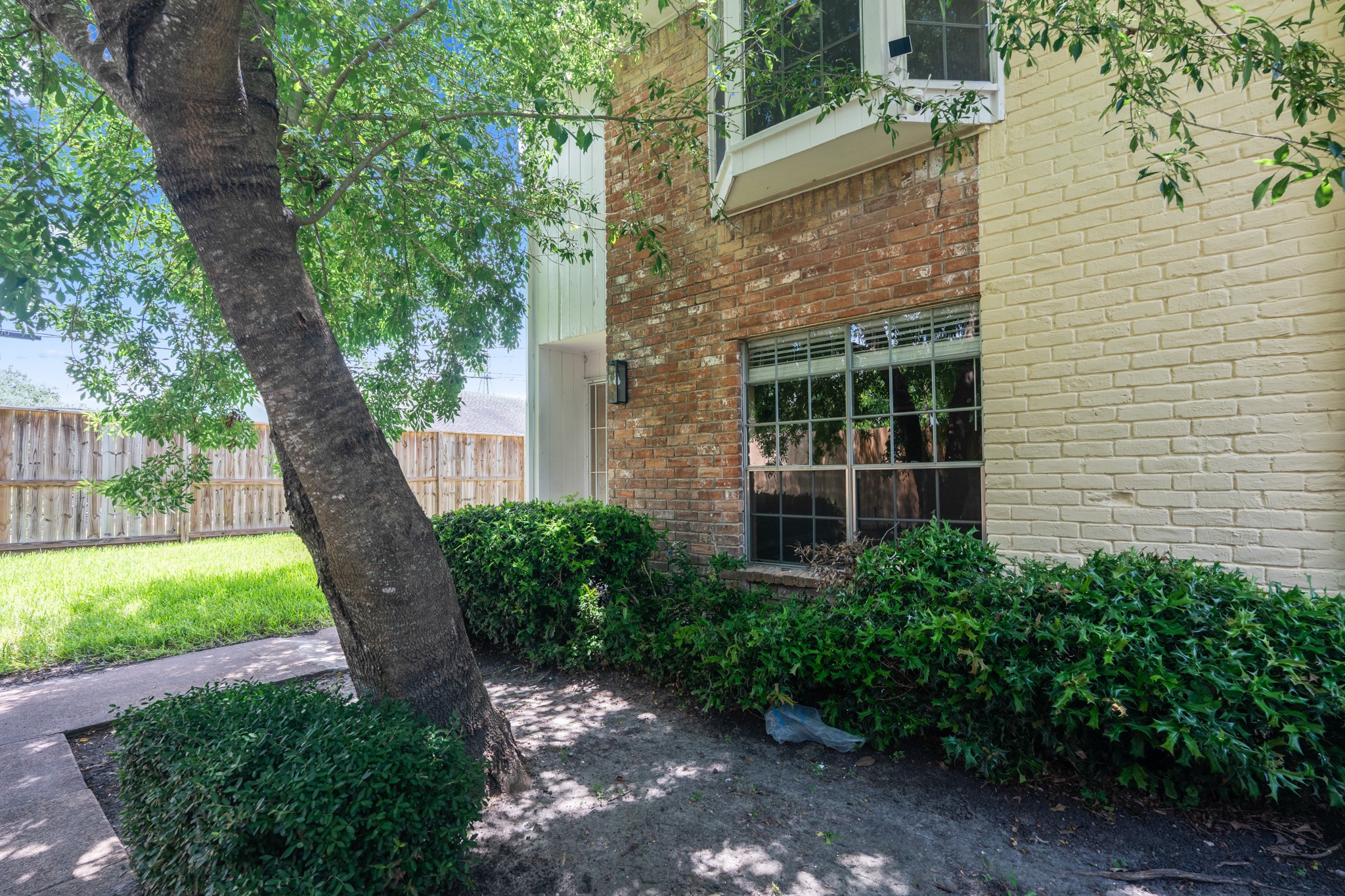 6711 Biggs Court Property Photo 2