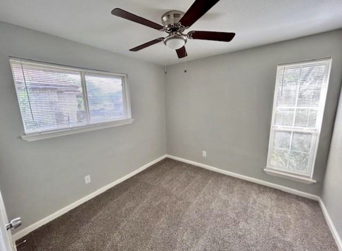 11122 Dalebrook Drive Property Photo 8
