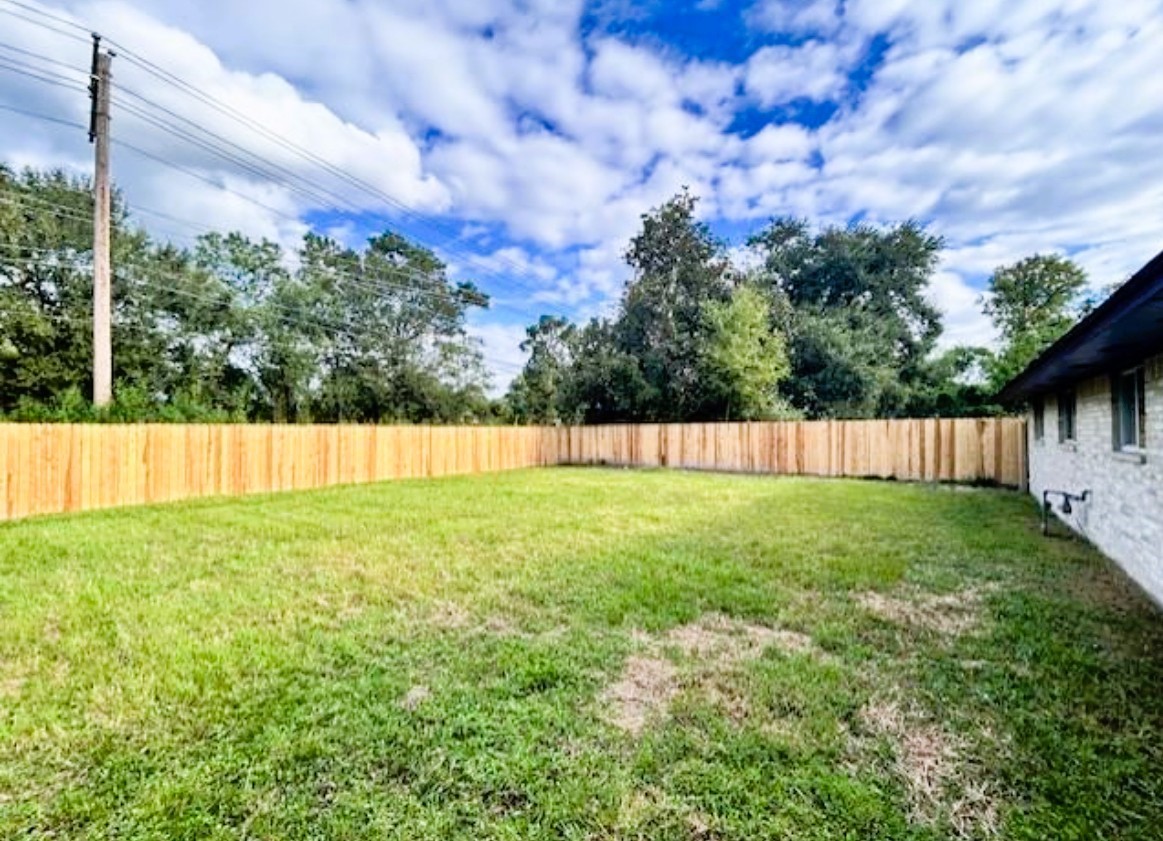 11122 Dalebrook Drive Property Photo 12