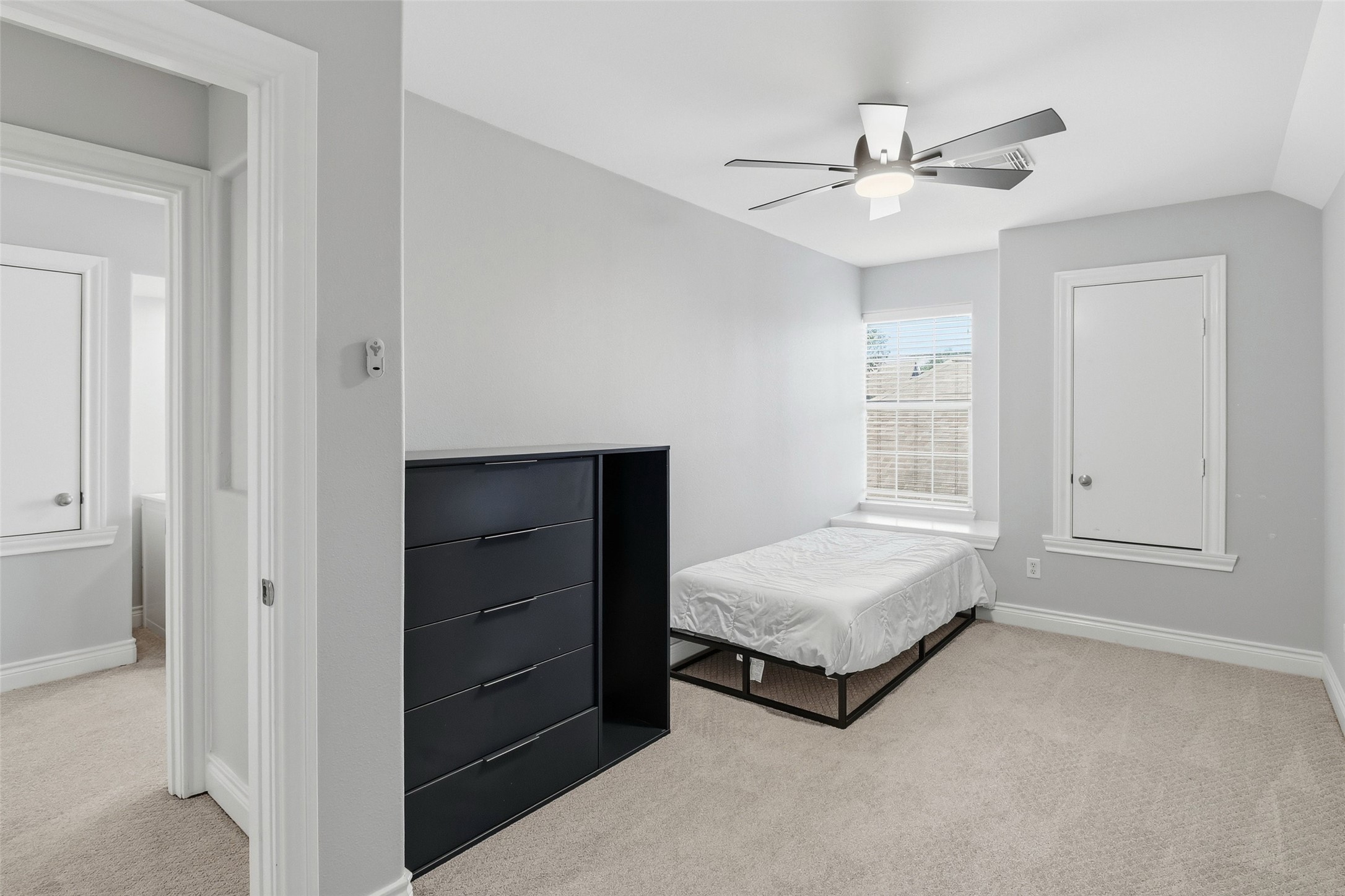 11119 Sherwood Forest Glen Drive Property Photo 43