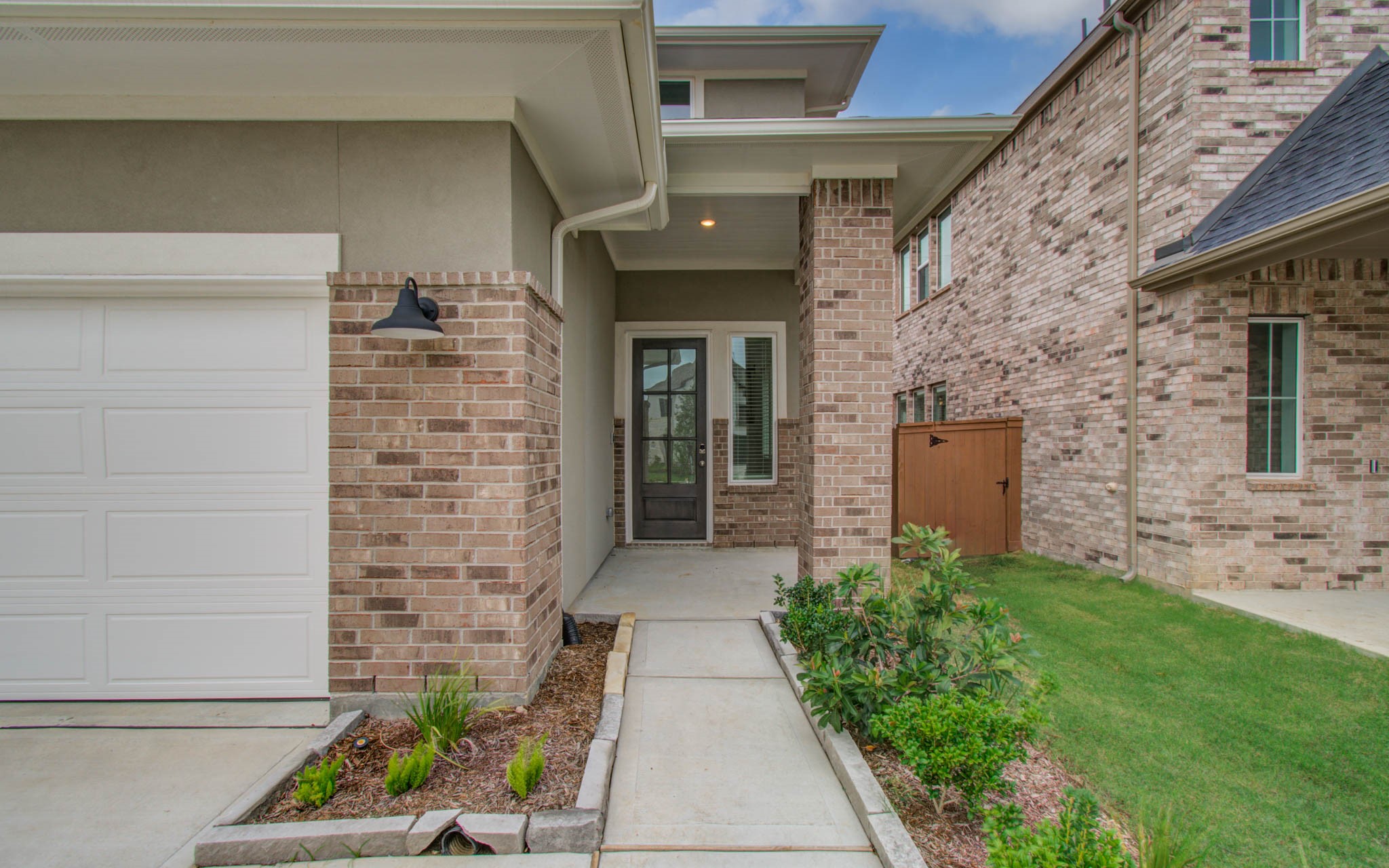 24838 Harrow Meadow Drive Property Photo 8