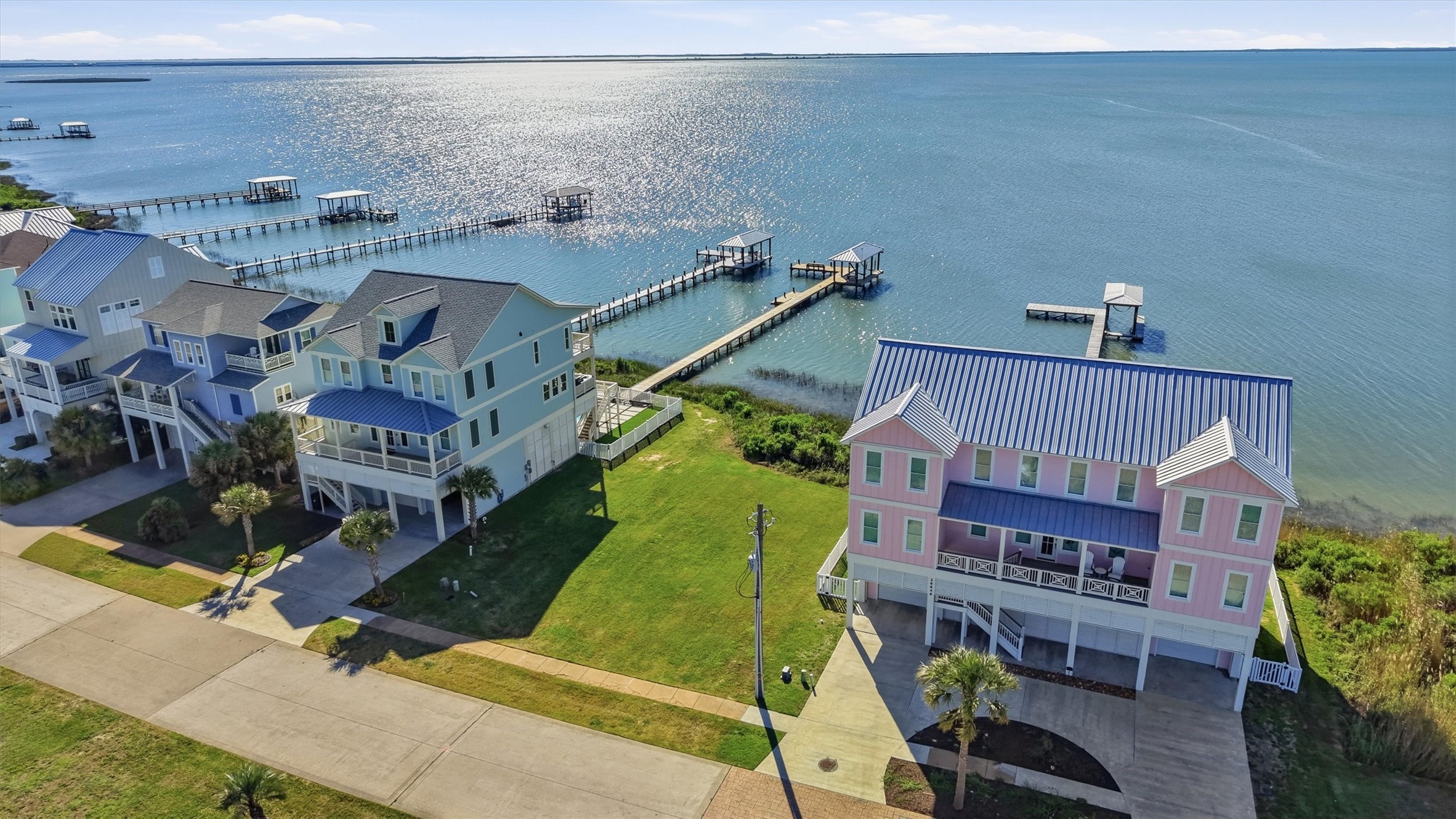 26702 Bay Water Drive Property Photo 12