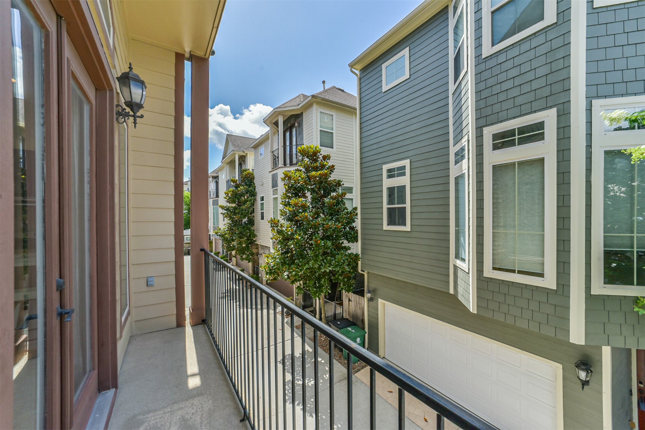 2016 Sabine Street Property Photo 16