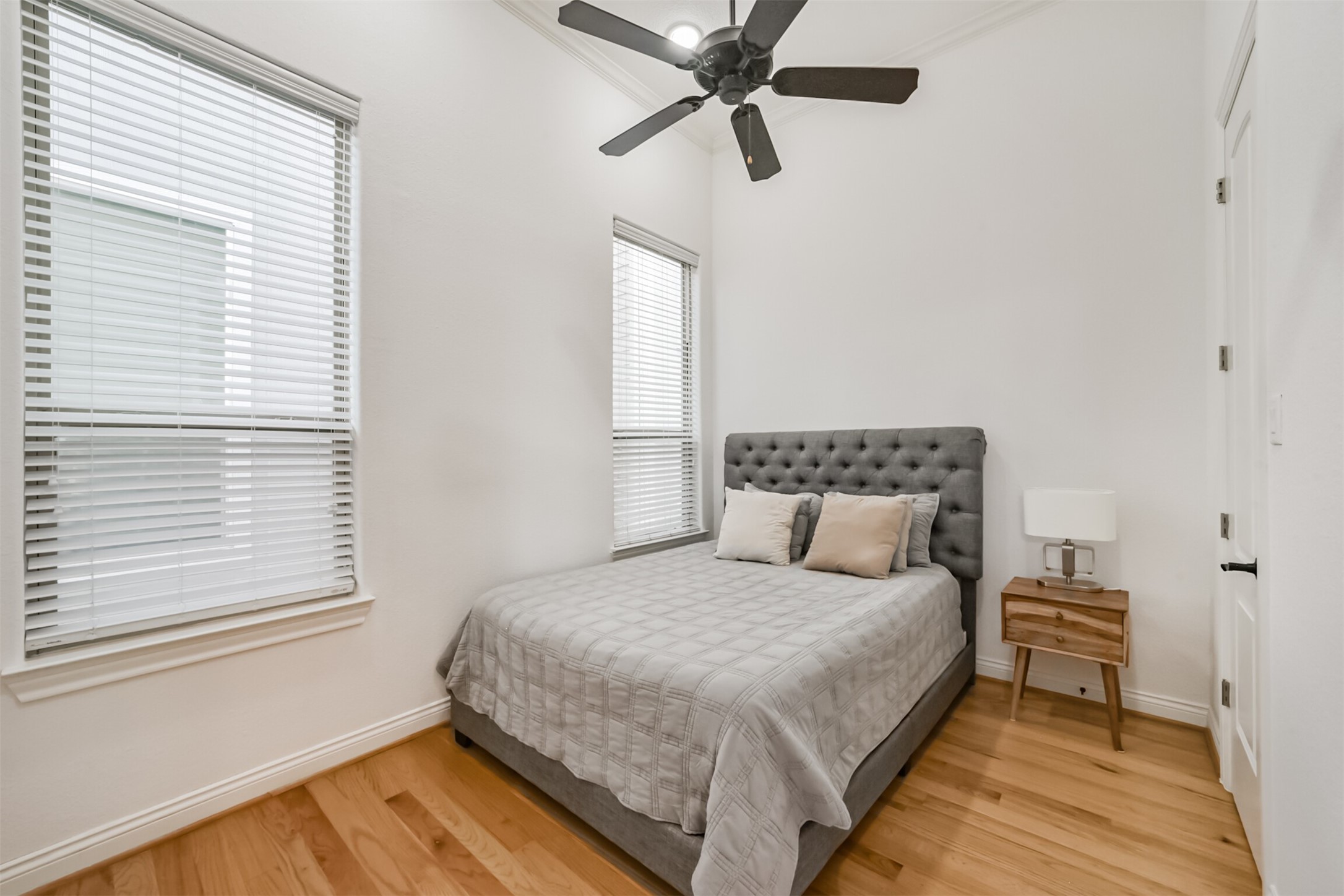 2016 Sabine Street Property Photo 24