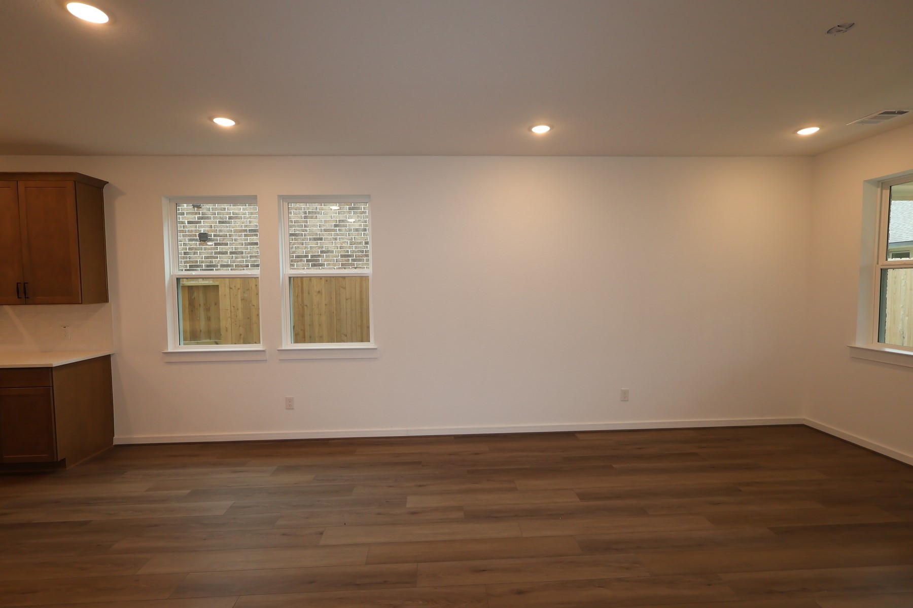 29530 Barnview Drive Property Photo 5
