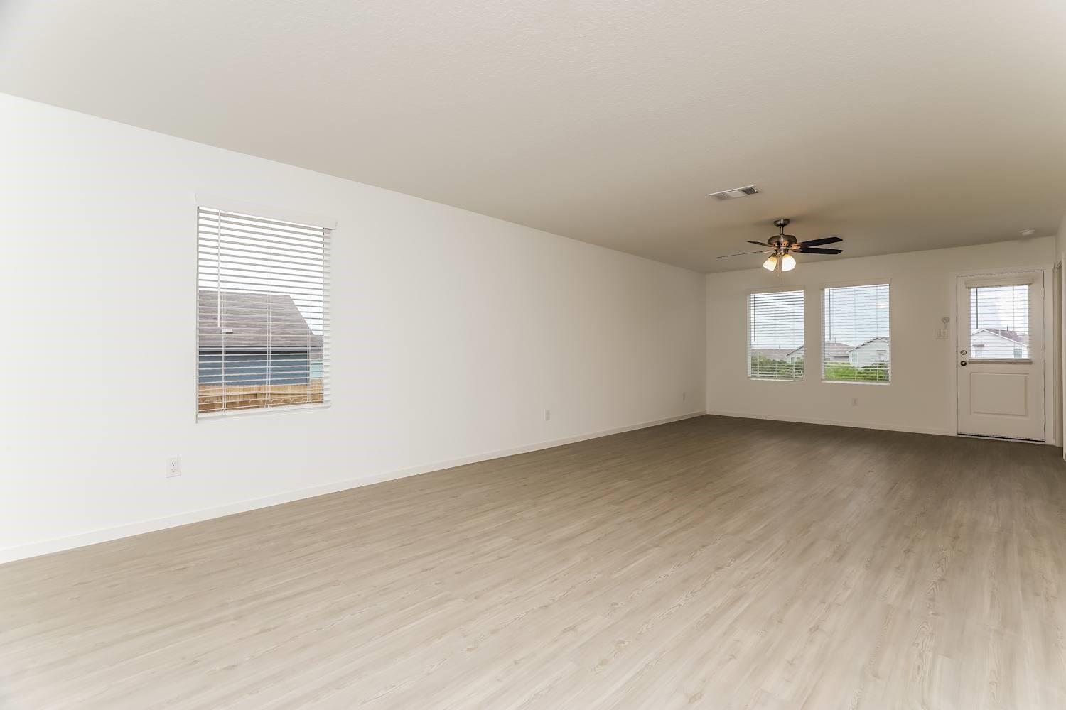14423 Muggle Mill Property Photo 4