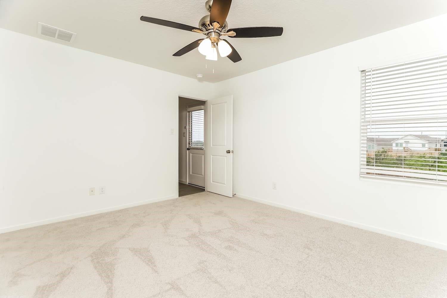 14423 Muggle Mill Property Photo 8