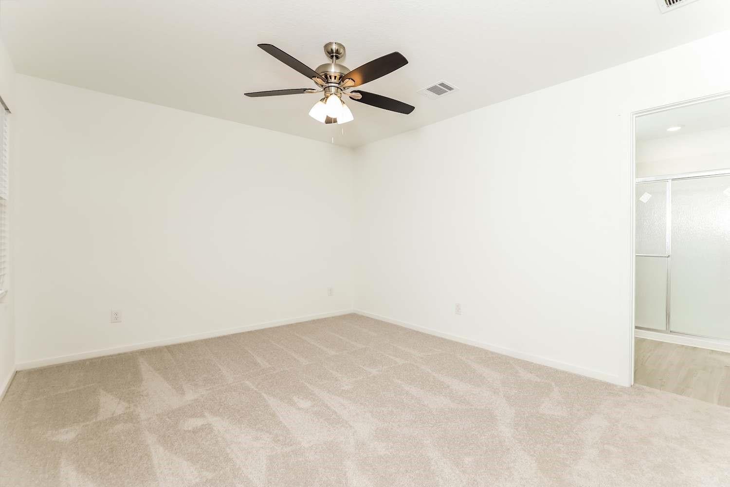 14423 Muggle Mill Property Photo 9