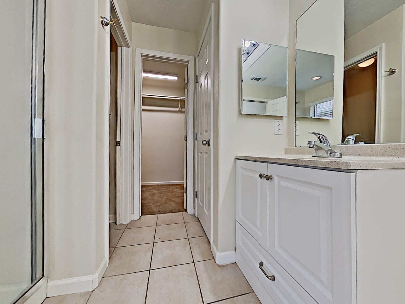 2883 Diamond Bay Drive Property Photo 11