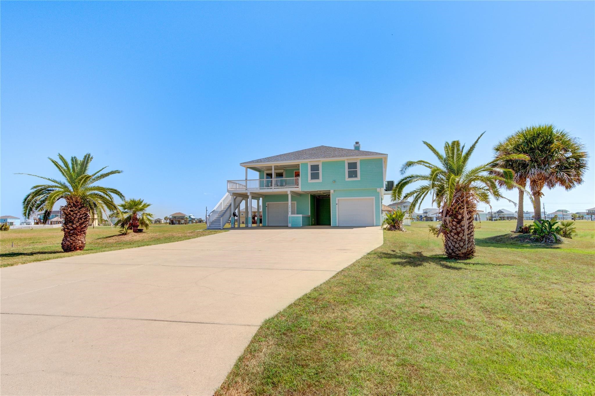 3915 Kiva Road Property Photo 2