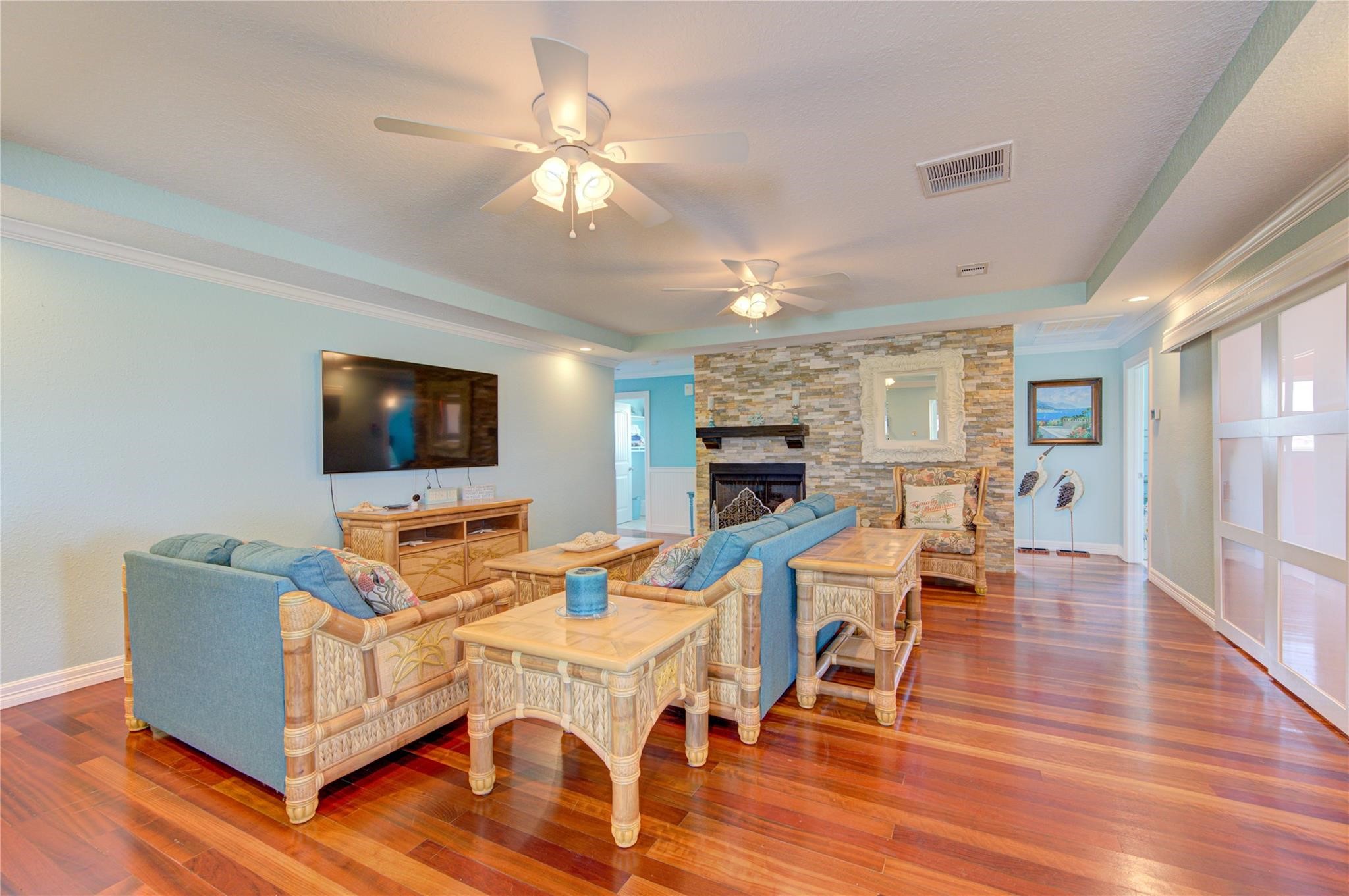 3915 Kiva Road Property Photo 5
