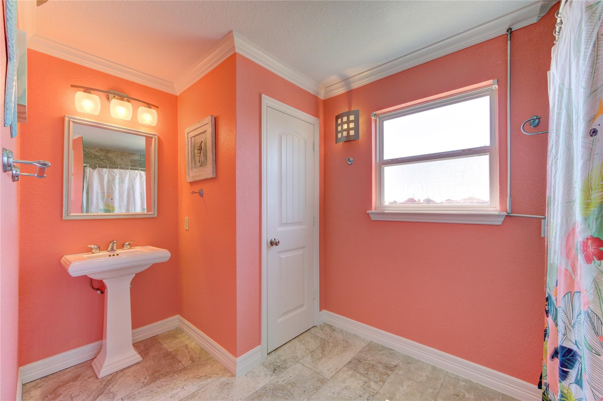 3915 Kiva Road Property Photo 14