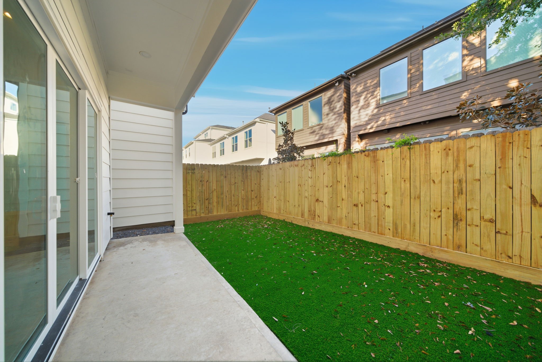 1322 Lawrence Street Property Photo 35