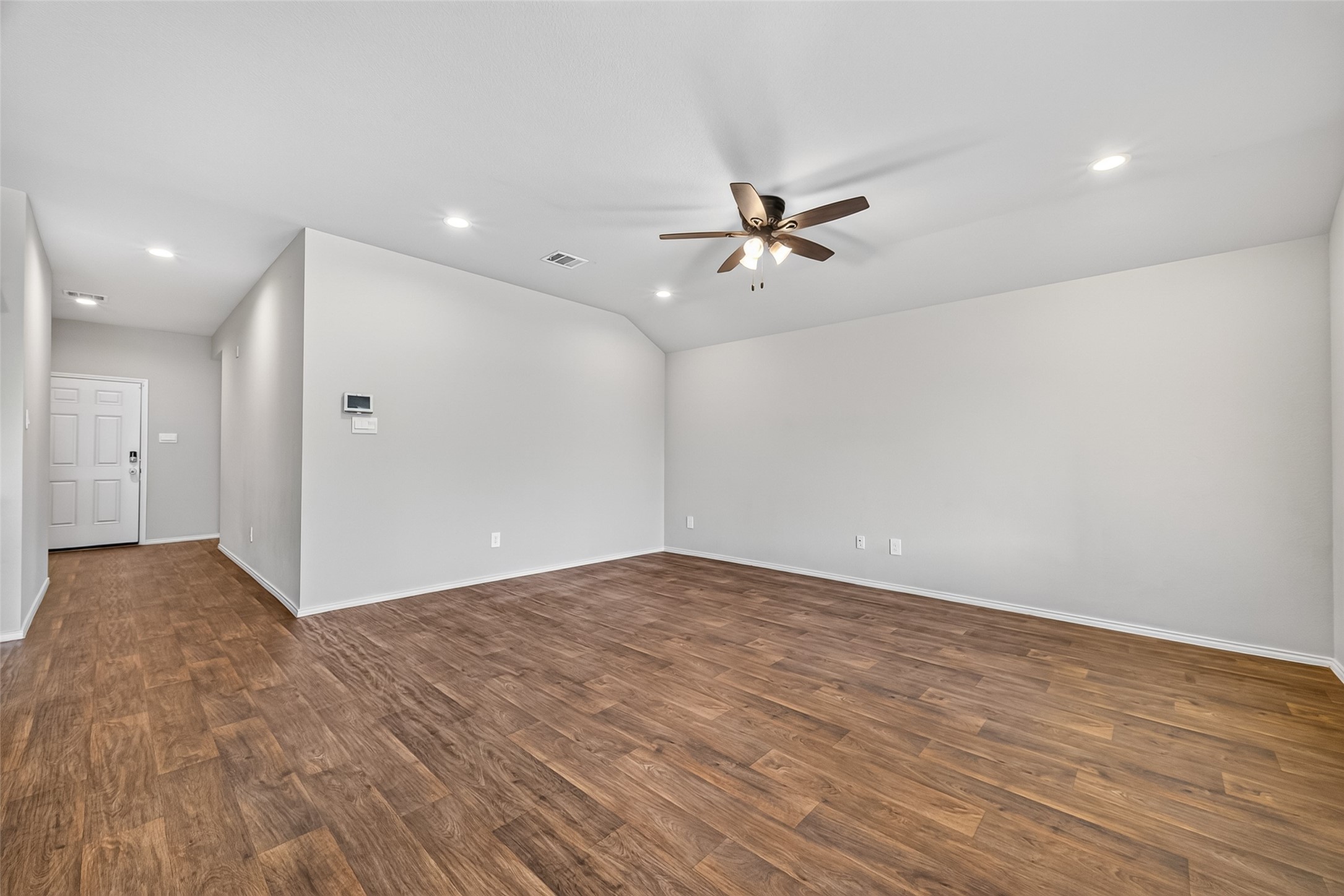 21501 Rustic Elm Dr Property Photo 9