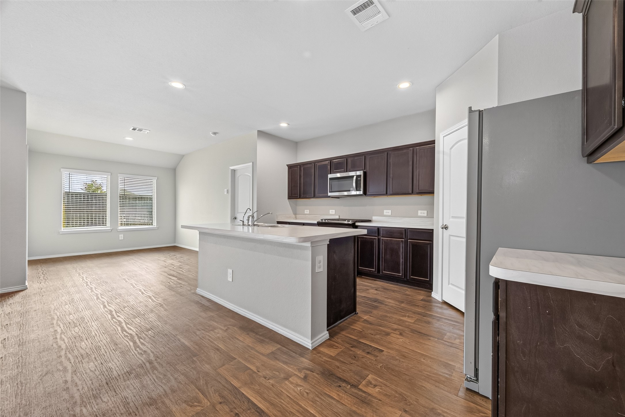 21501 Rustic Elm Dr Property Photo 12